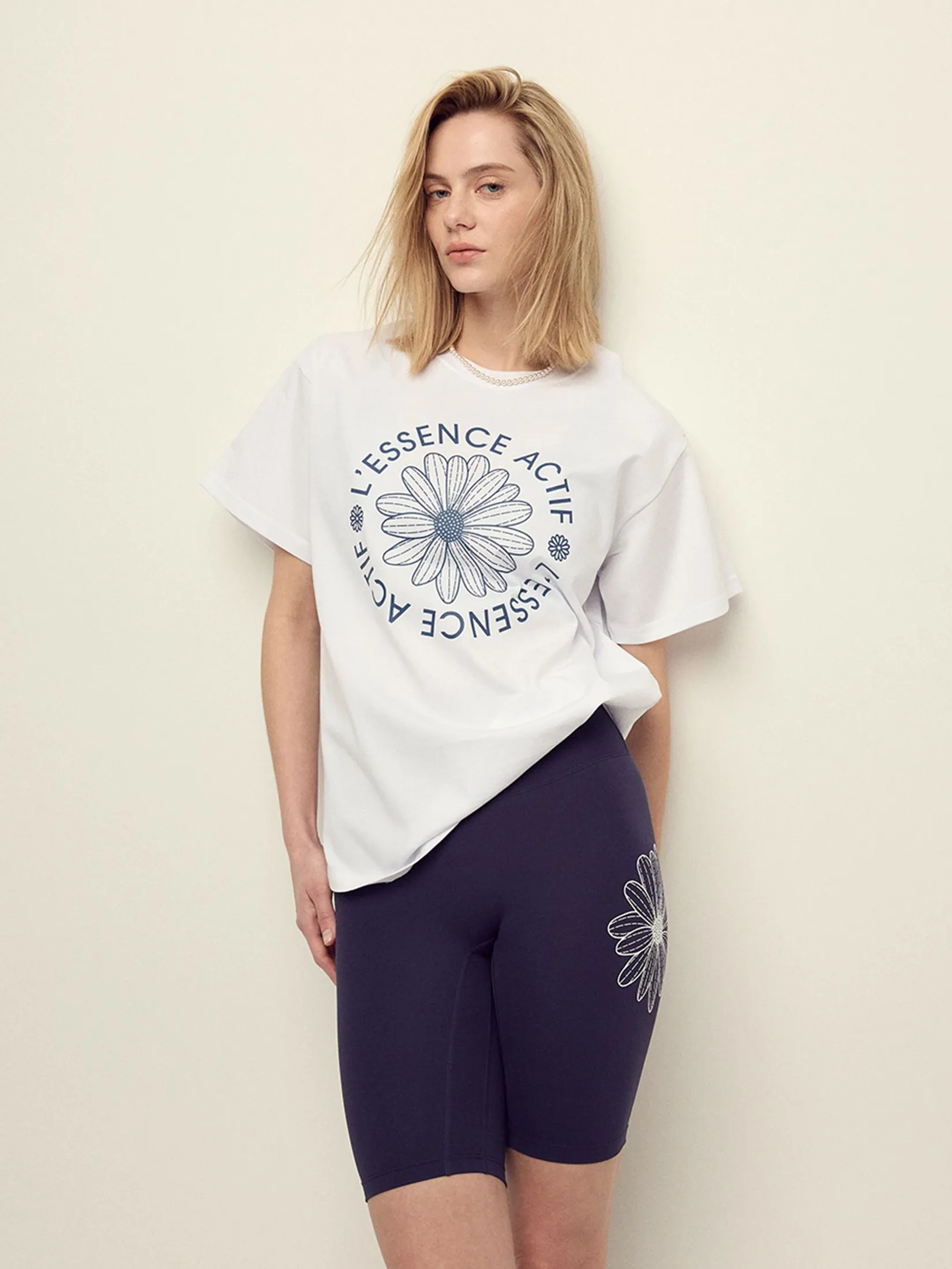 MARDI MERCREDI ACTIF T-Shirt Actif Emblem White Navy F