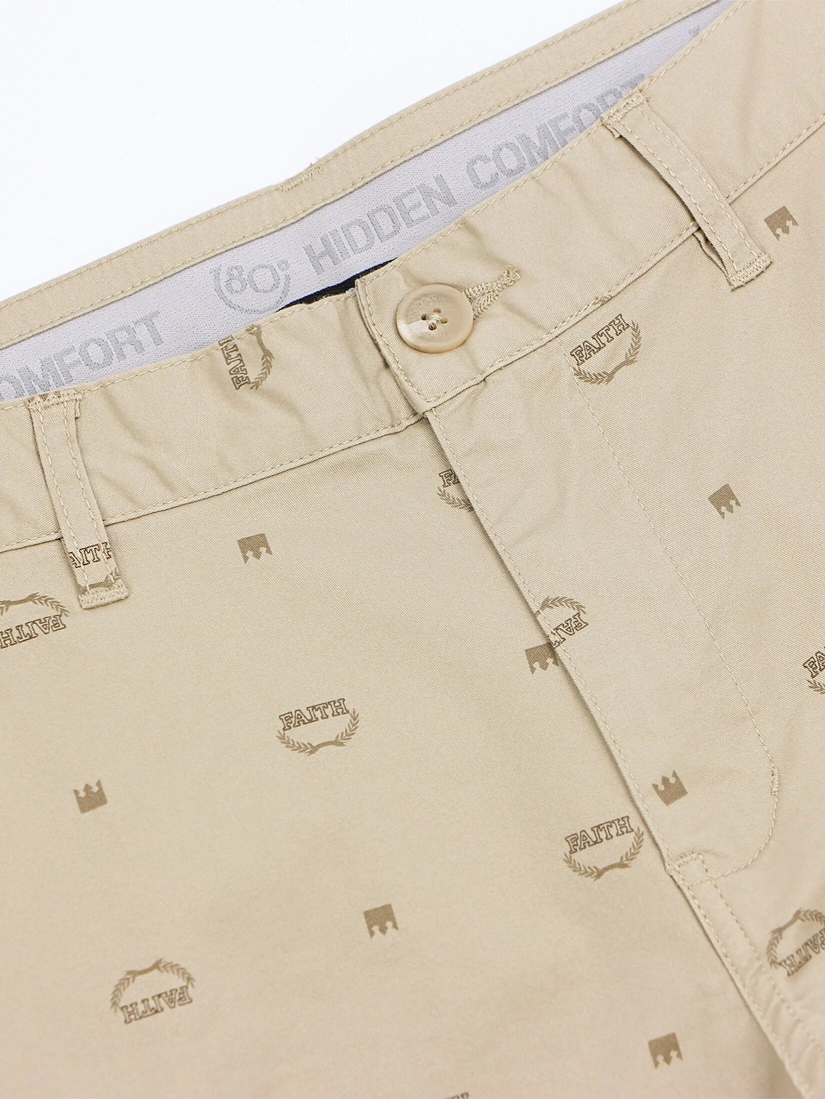GIORDANO Men's Slim Twill Bermuda Shorts (180° Waistband) Crockery x Timber wolf x Teak Khaki