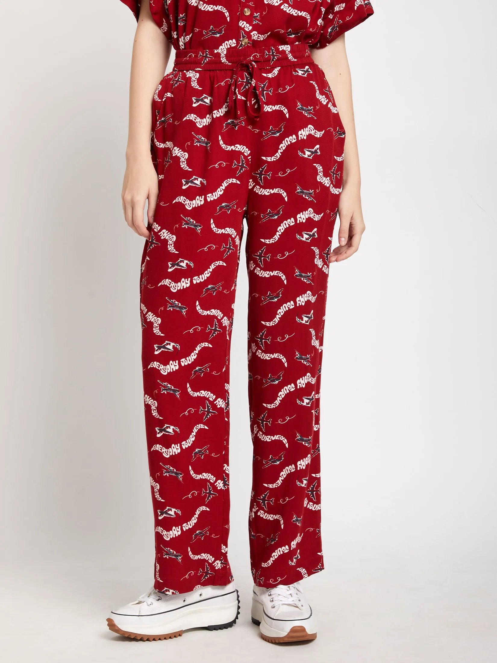 DEFRY 01 Women Straight Pants Print Red