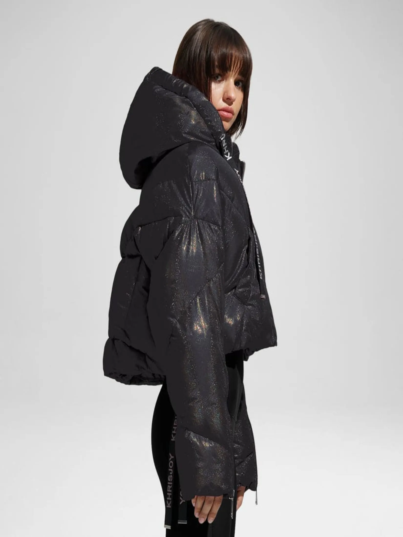 KHRISJOY PUFF KHRIS CROP GLITTER IN BLACK RAINBOW GLITTER