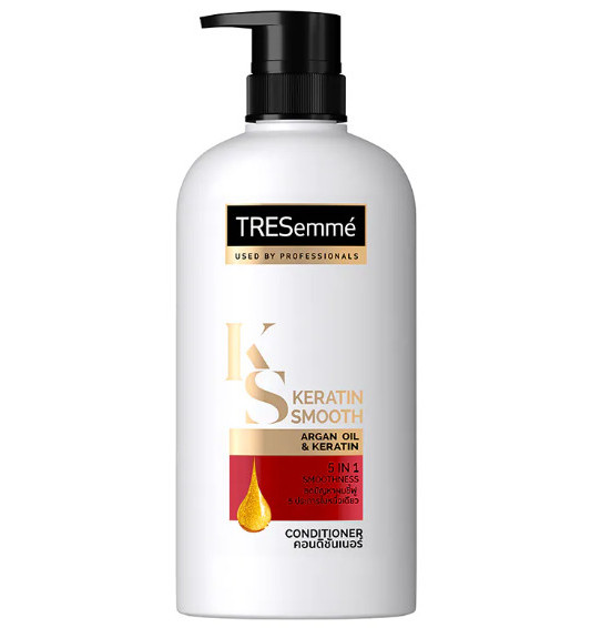 Разглаживающий кондиционер с кератином Tresemme Smooth 480 мл