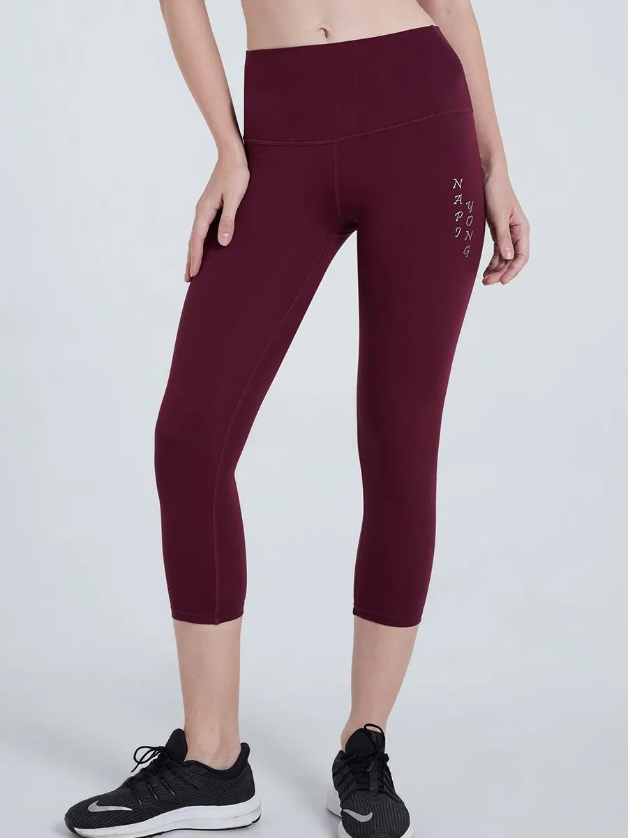NAPIYONG Calf Length Leggings in Maroon