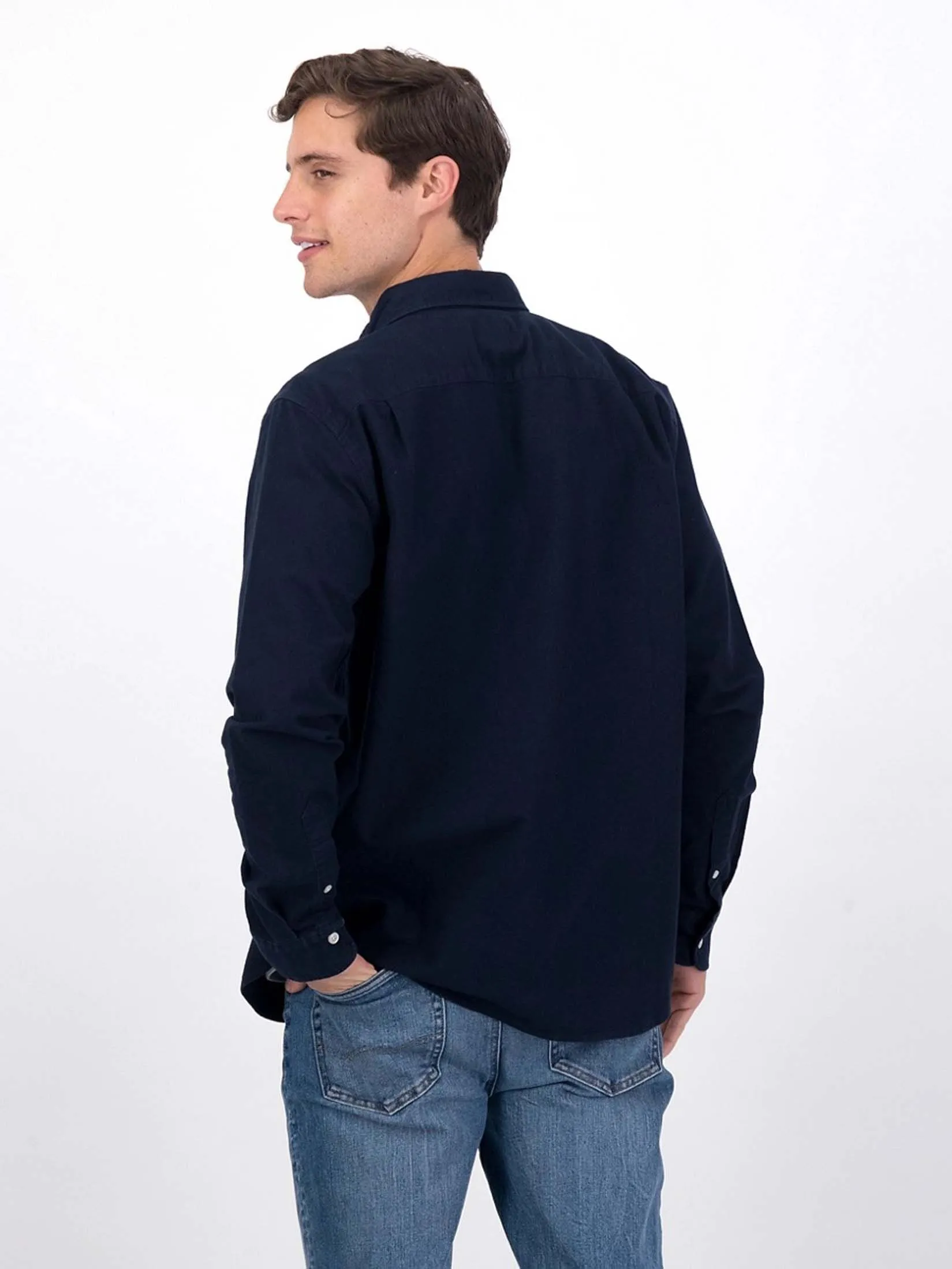 AMERICAN EAGLE MEN 2102 INT CF BTD PC DYE OXFORD W EAGLE 410 NAVY