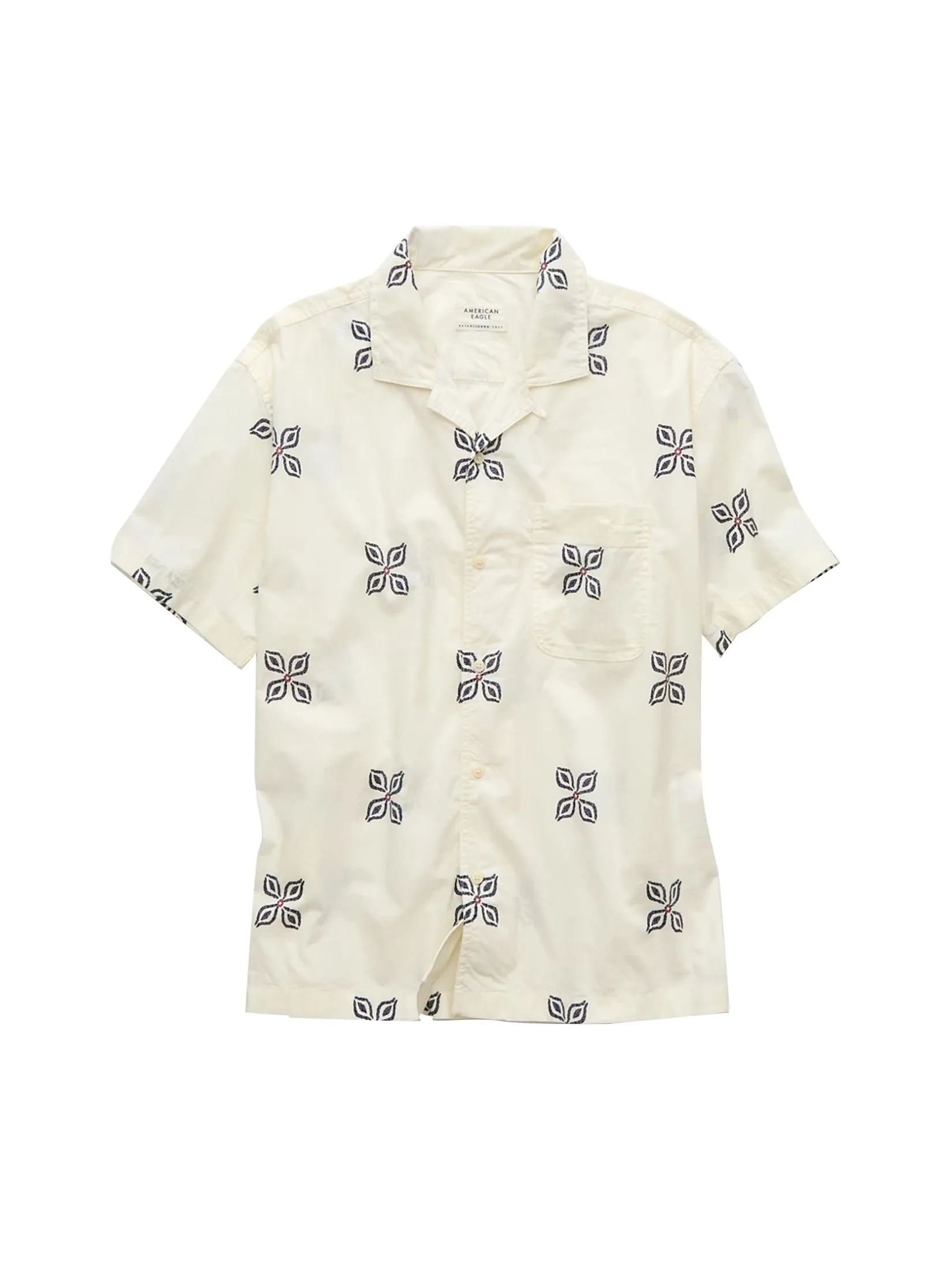 AMERICAN EAGLE MEN BRADY SS OVERSIZED CAMP COLLAR CLIPPED JACQUARD SHIRT 106 CREAM