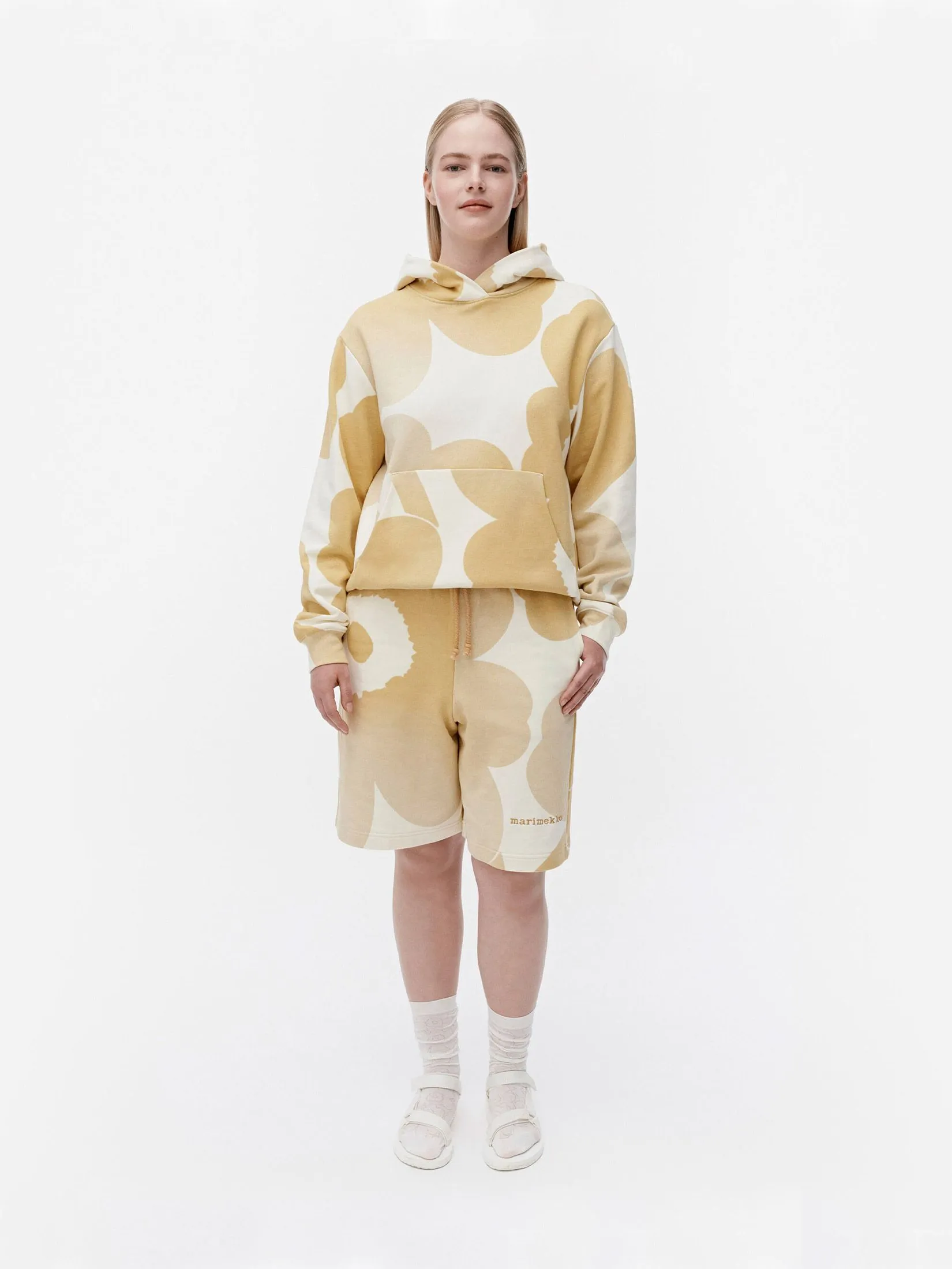 MARIMEKKO BEIGE UNISEX AE SARANA UNIKKO