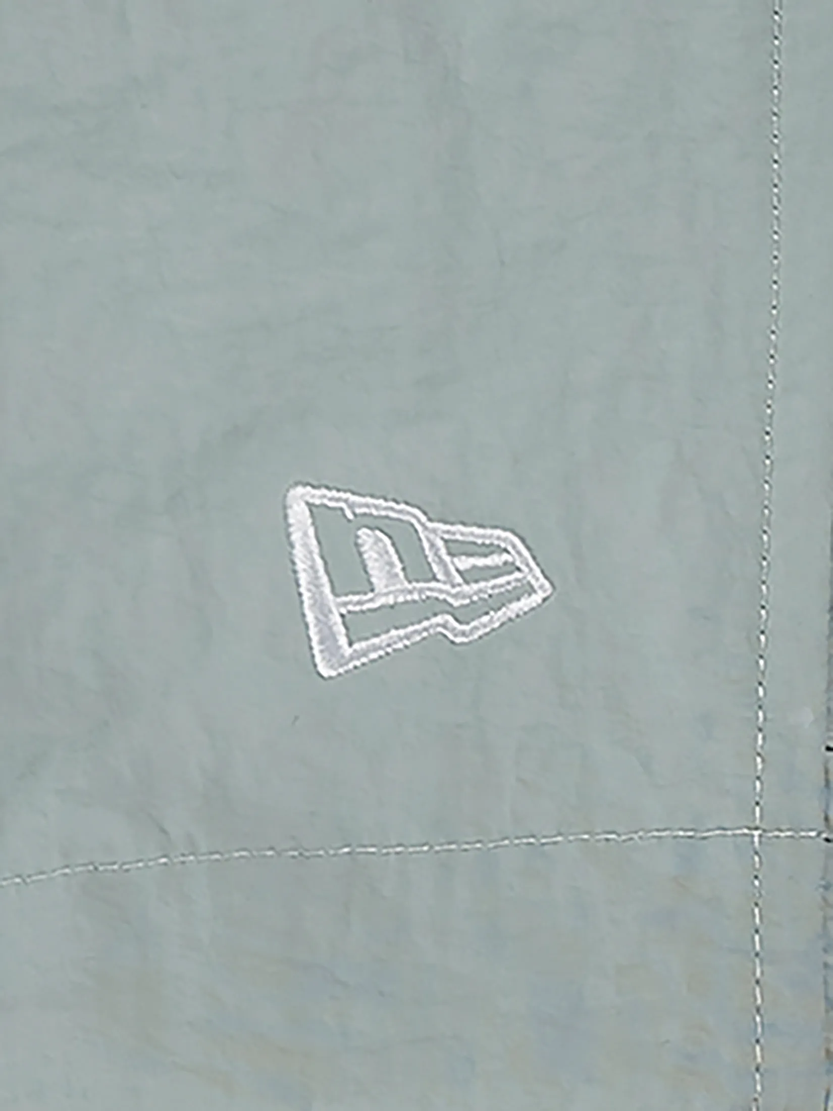 NEW ERA UNISEX CARGO SHORTS MOUNTAIN EDGE NEW ERA EVEREST GREEN