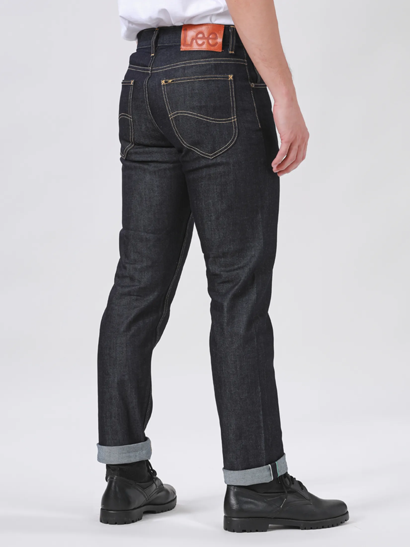 LEE Men s Jeans (Green Selvedge) Lee Riders Collection Mid Zed Fit Raw Denim