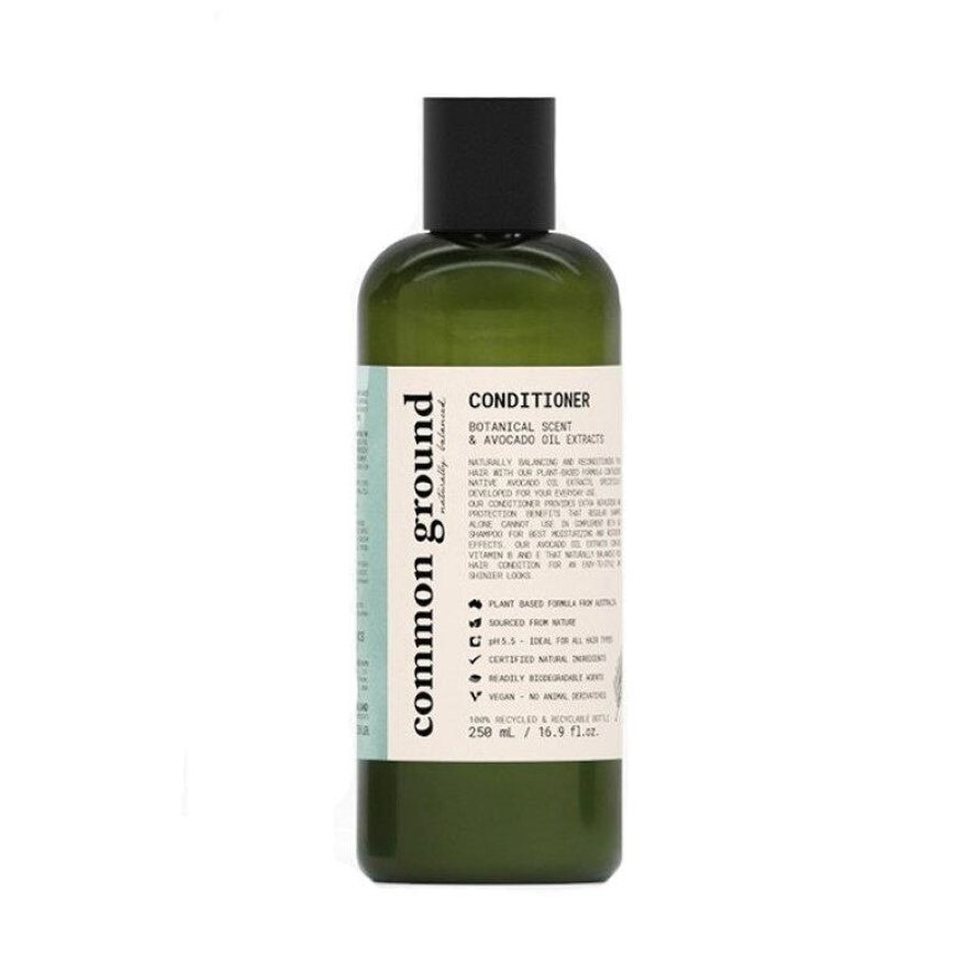 Common Ground Naturally Balanced  Recondition Conditioner 250 ml. Botanical Scent  Av