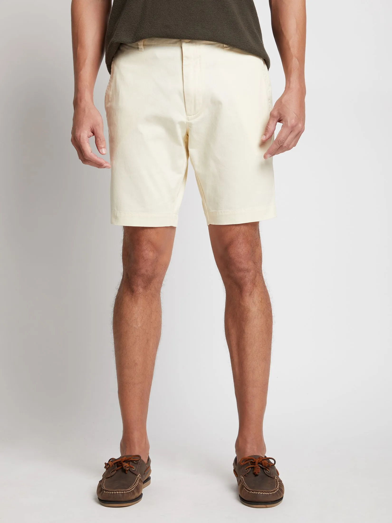 ALUMNUS Men Shorts Bermuda Style