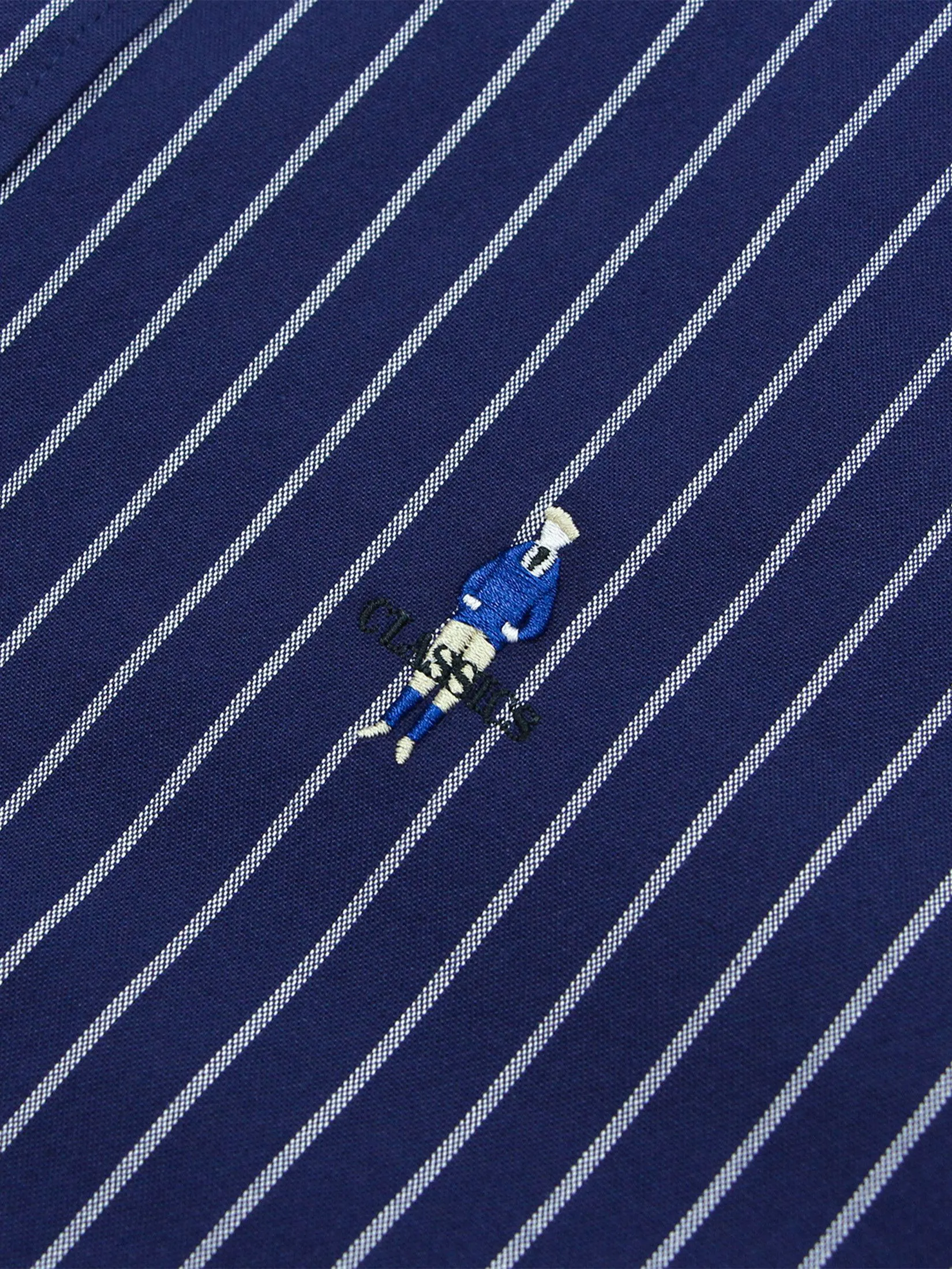 GIORDANO Men's Slim Embroidery Stretch Oxford Shirts (Classic Man) Navy x White