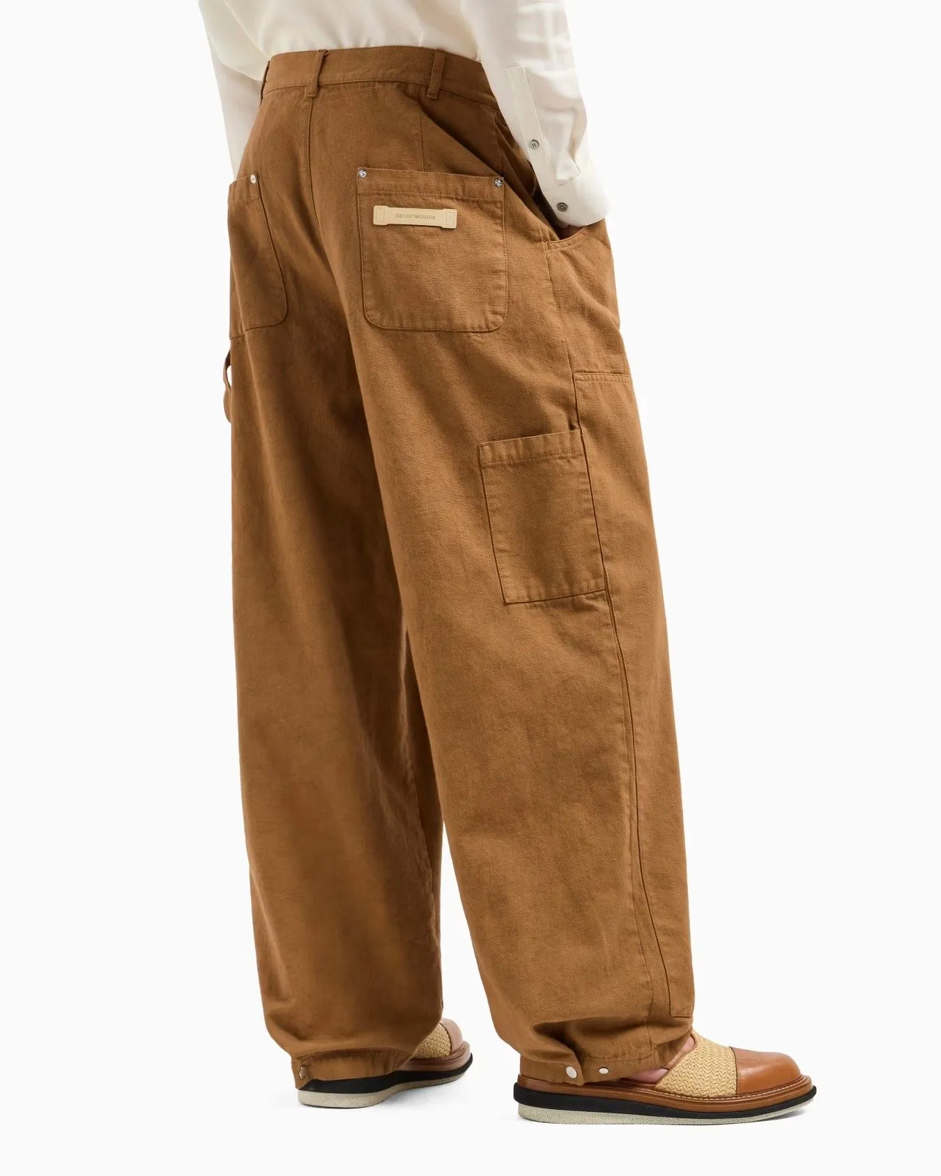 EMPORIO ARMANI Trousers Men EM001860-AF15513-U6193 Brown