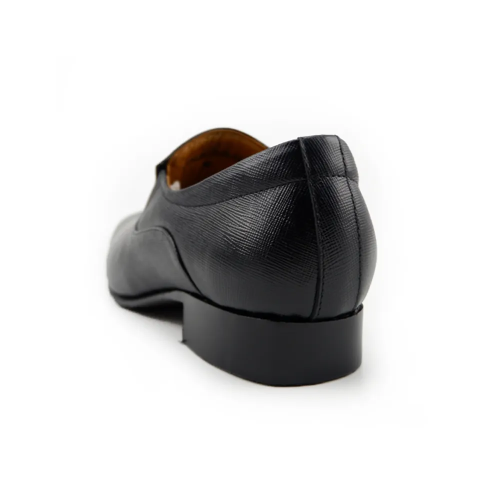 LUIGI BATANI Casual Shoes 7043 -Black Color