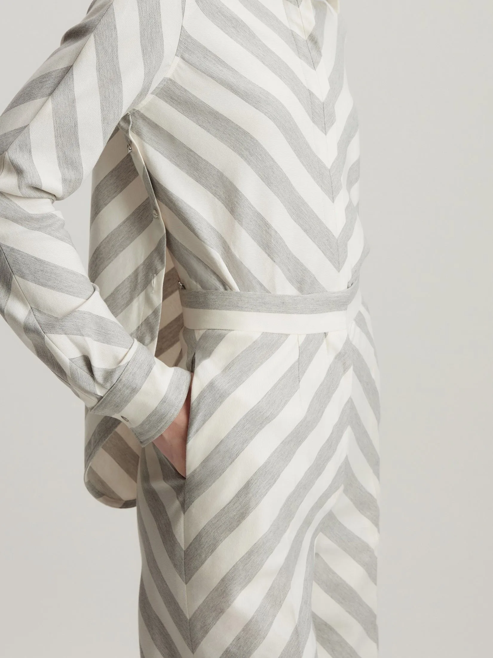 ASAVA (AW24 )Avianna Women Straight-Leg Pants Grey