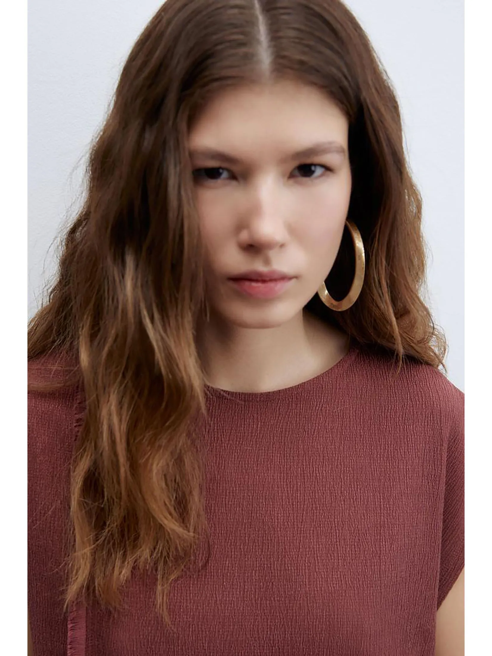 SFERA Women T-Shirt Textured Fringe