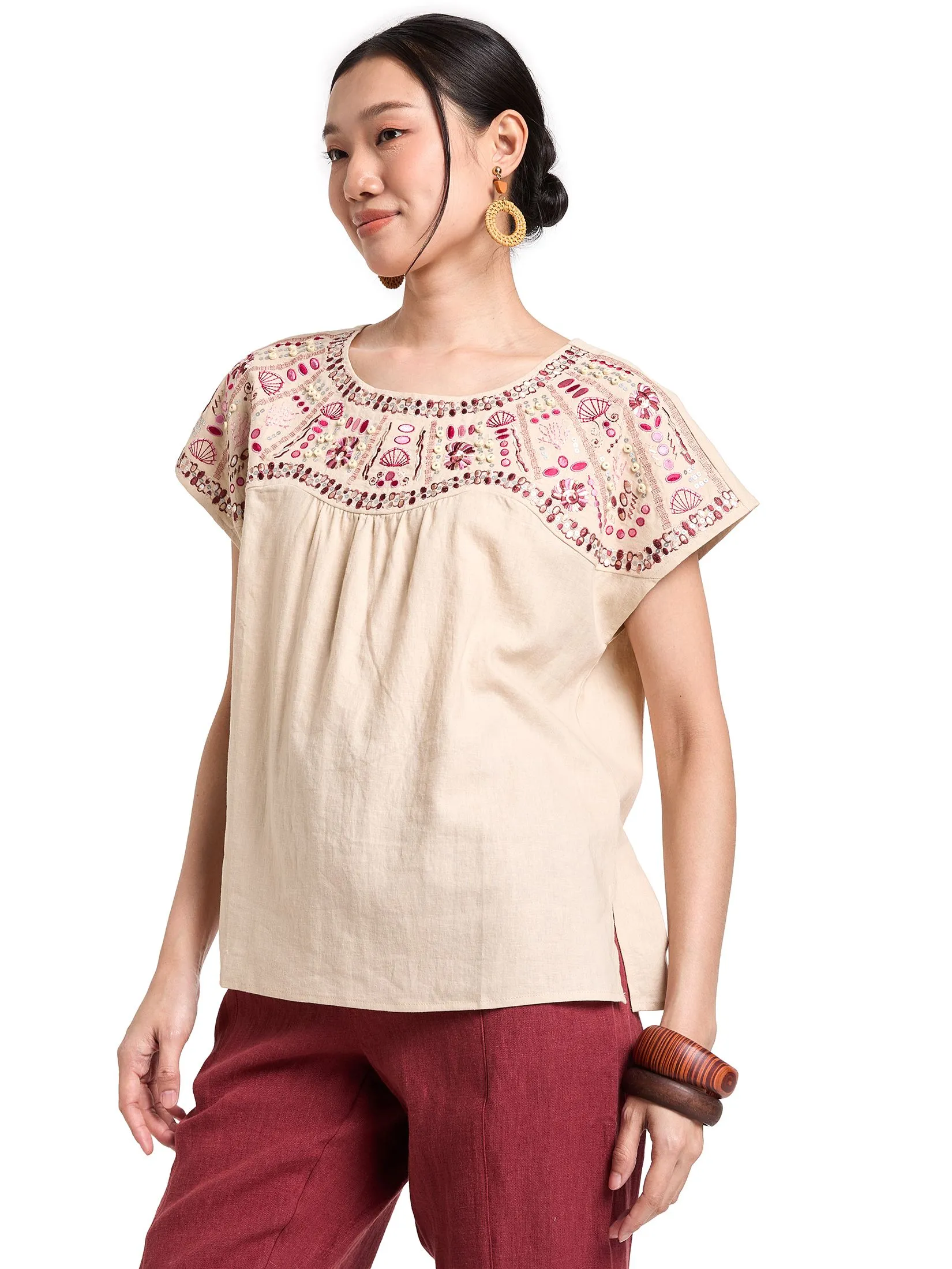 JOURNAL Women Blouse Sleeveless Crew Neck Embroidered