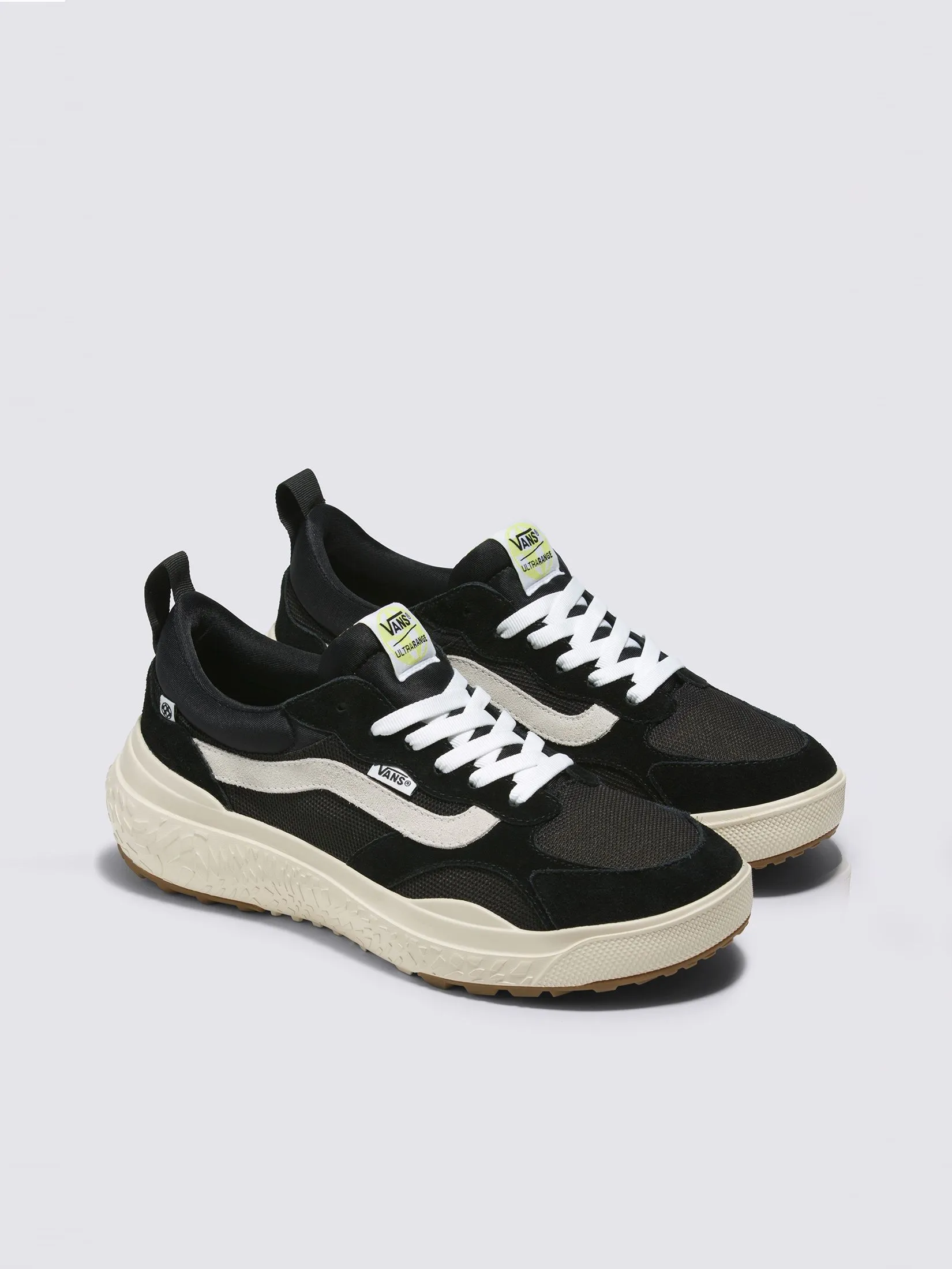 VANS Unisex Sneakers  Ultrarange Neo VR3 Black White