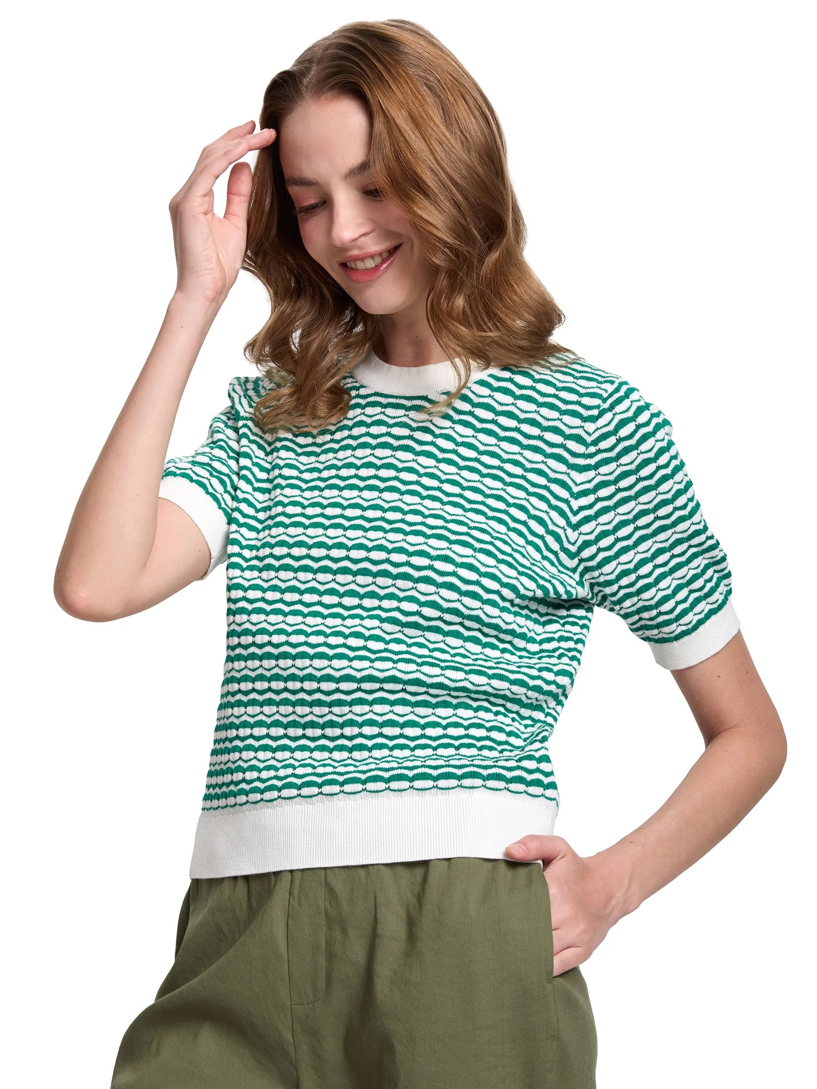 ALUMNUS Women T-Shirt Short Sleeves Crew Neck