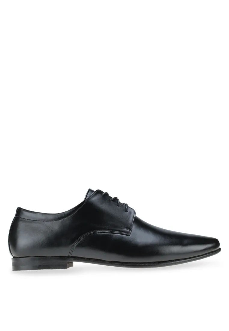 LUIGI BATANI Black Pointed Total Formal Shoes
