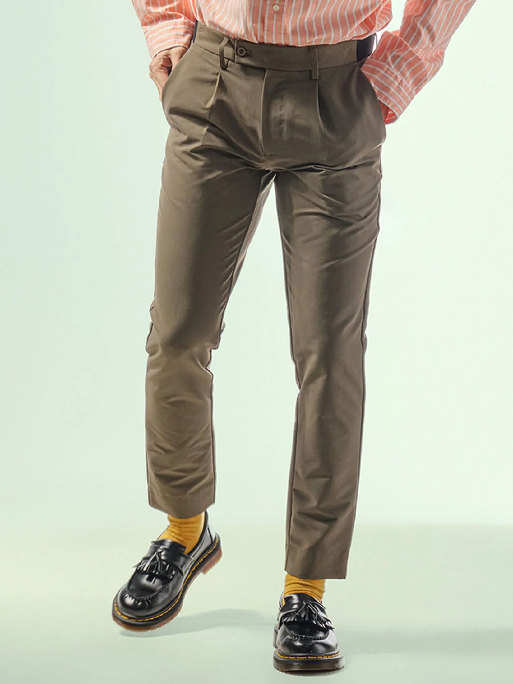 ERA-WON Men's  Cropped Skinny pants Golf fabric  Olive