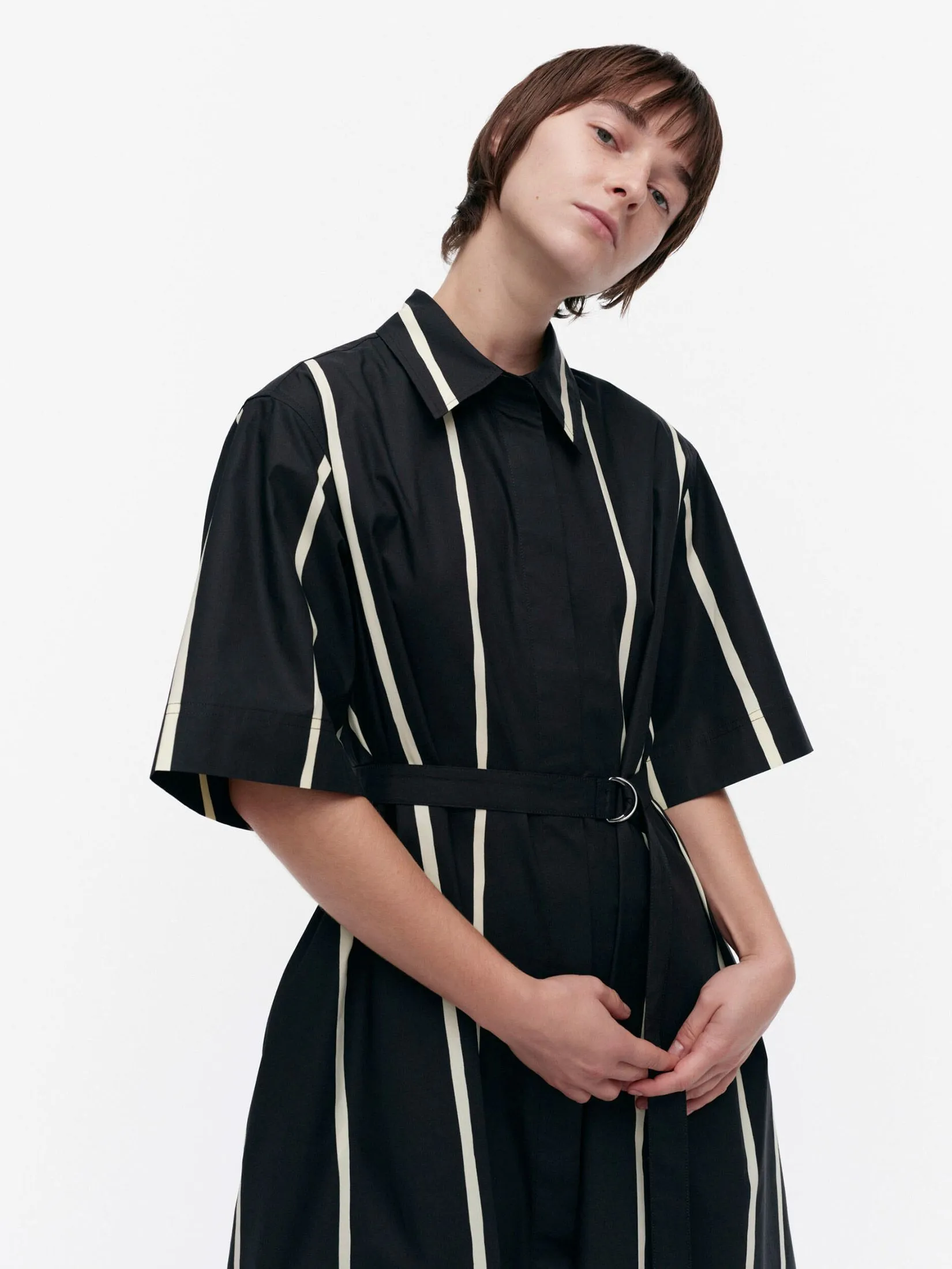 MARIMEKKO BLACK WOMAN PAPERI PUHVELI DRESS DRESS