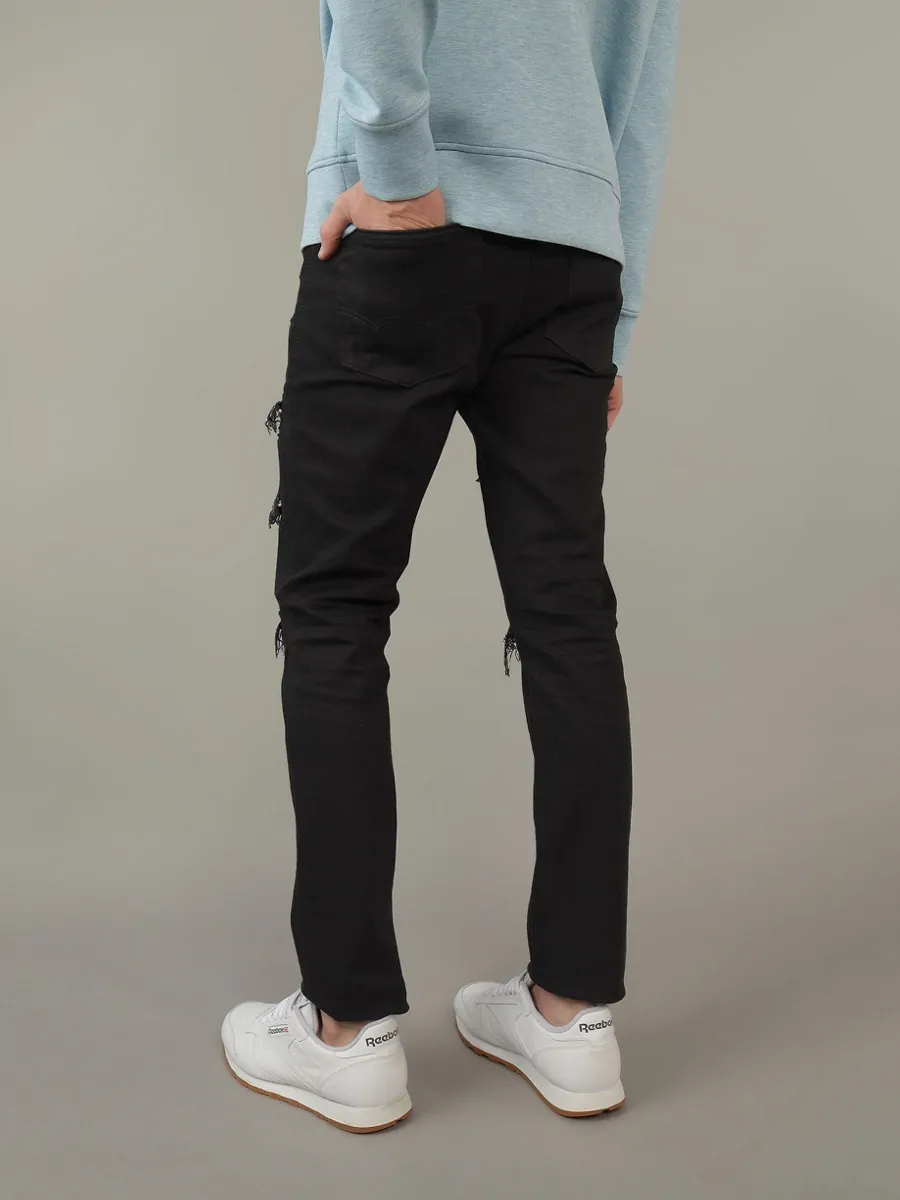 AMERICAN EAGLE MEN BLACK W/ DESTROY SLIM 038 DESTROYED BLACK