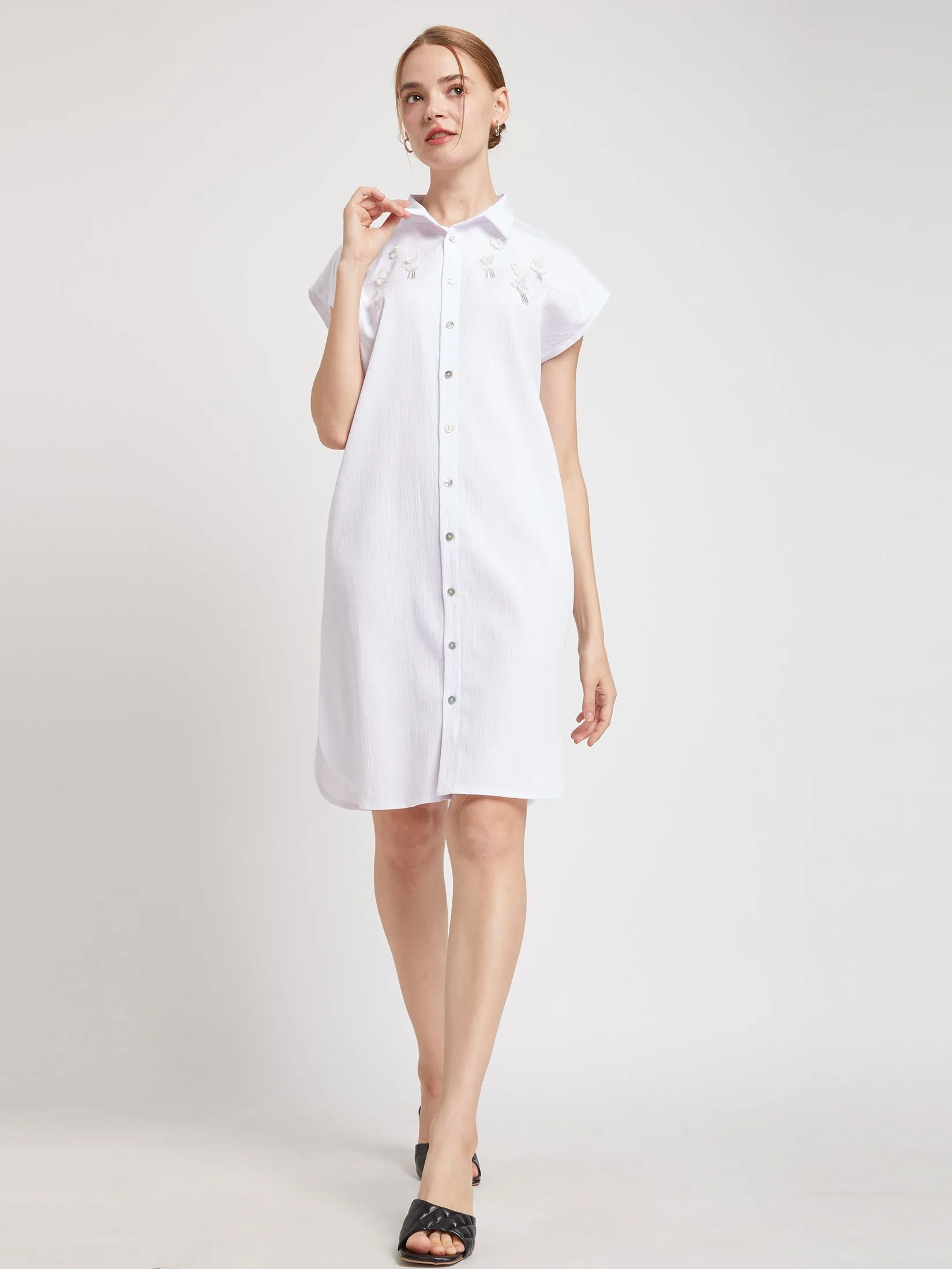 FOF Women Dress Short Sleeves Collar Neck with Flower Detail