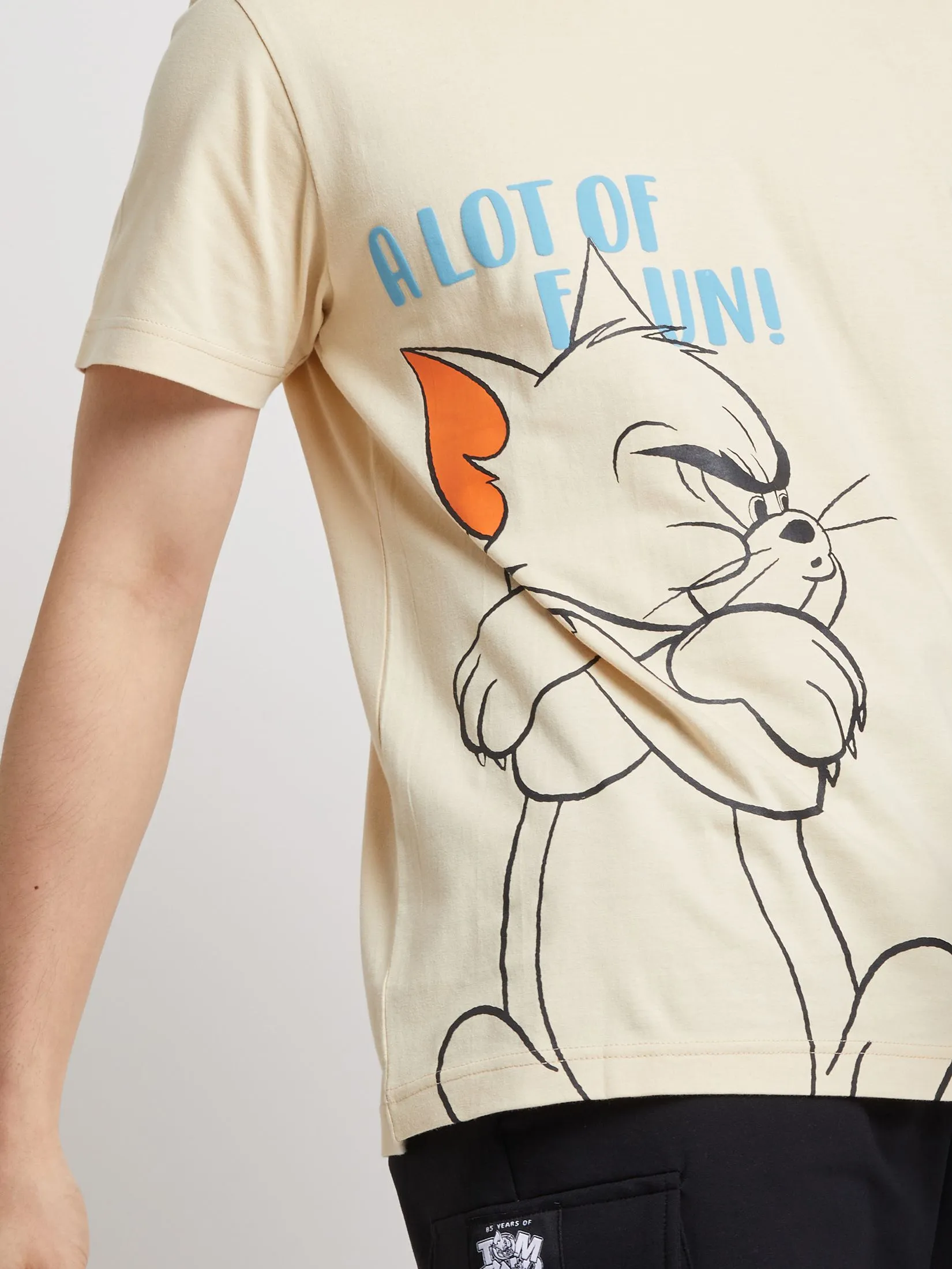 PACIFIC UNION Unisex T-Shirt Graphic Tom and Jerry Beige