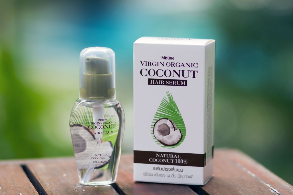 Кокосовая сыворотка для волос с кератином Mistine 35 мл