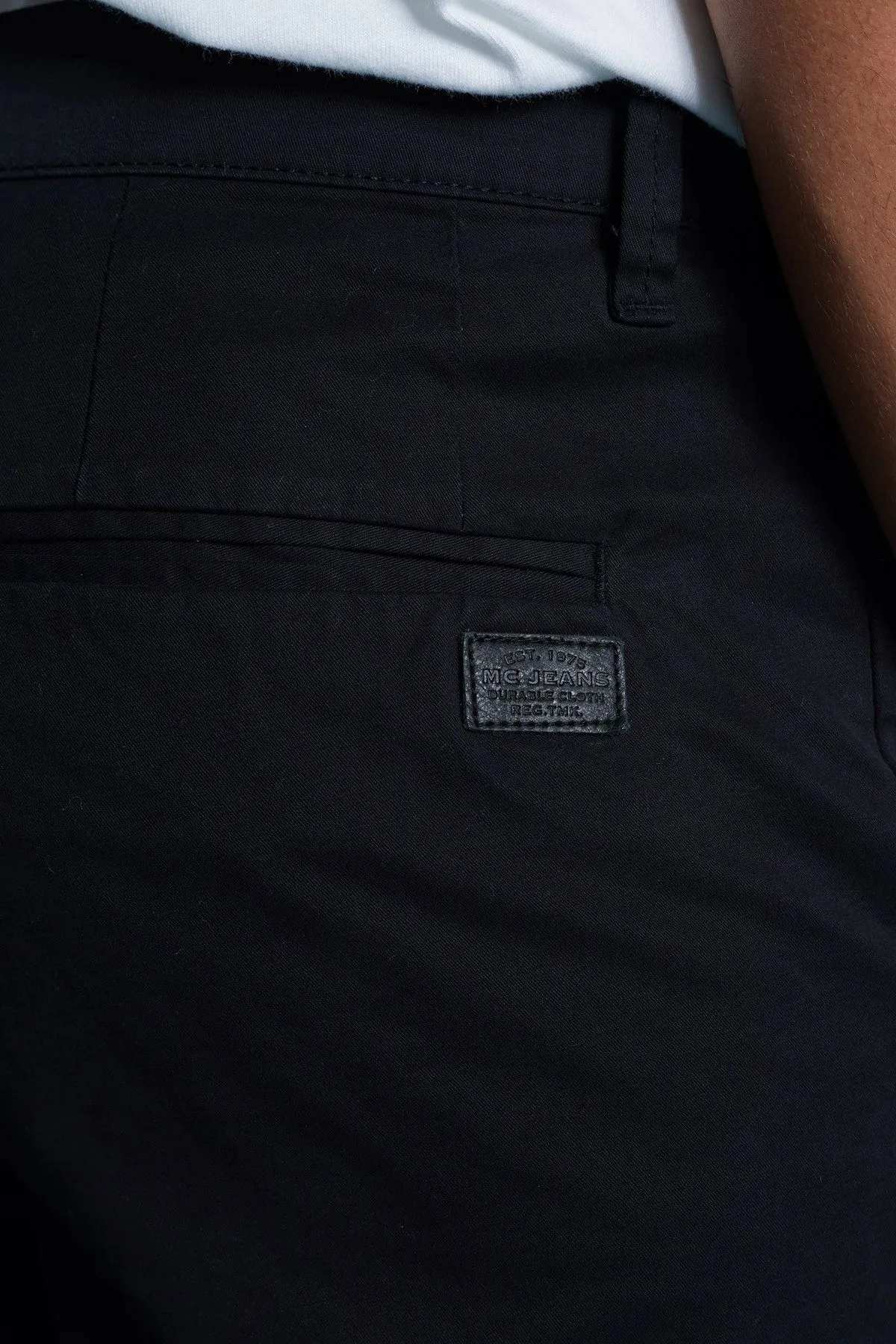 MC JEANS Black short pants MCJZ026