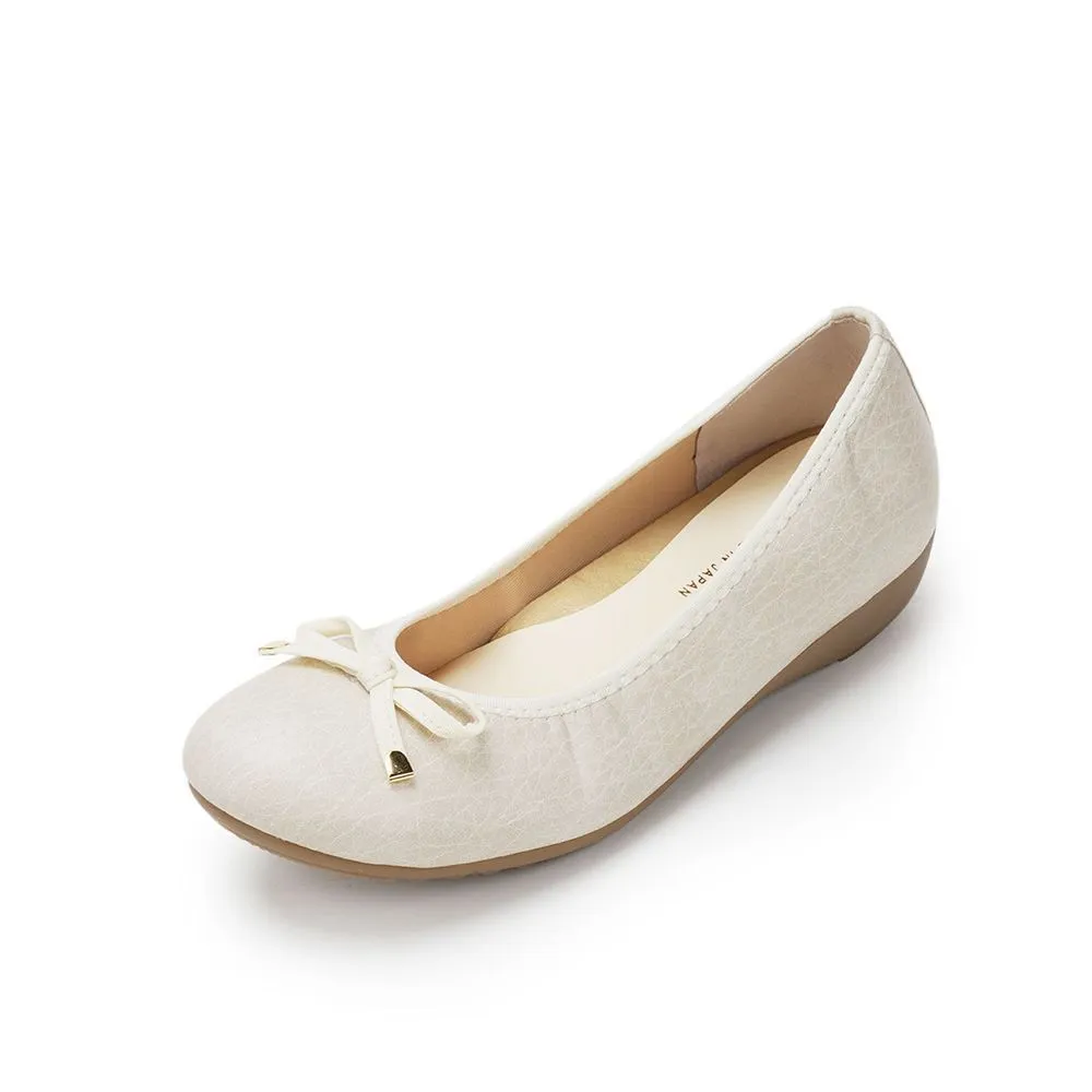 JOLI SNOB Ivory Comfort Flat ACT-39076