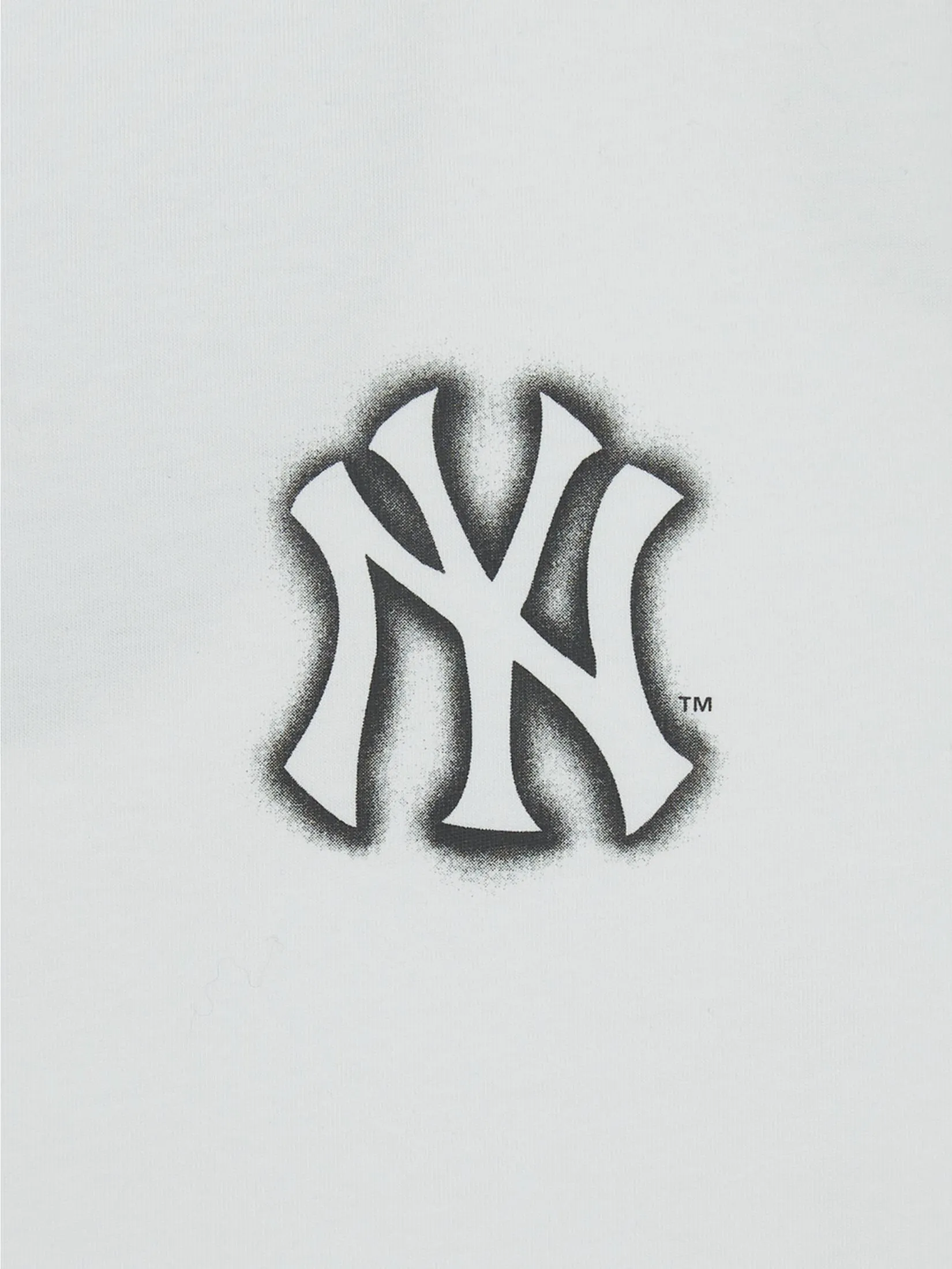 MLB Unisex Basic Mega Logo Oversized-Fit T-Shirt Model  3ATSB0353  50WHS  Off White