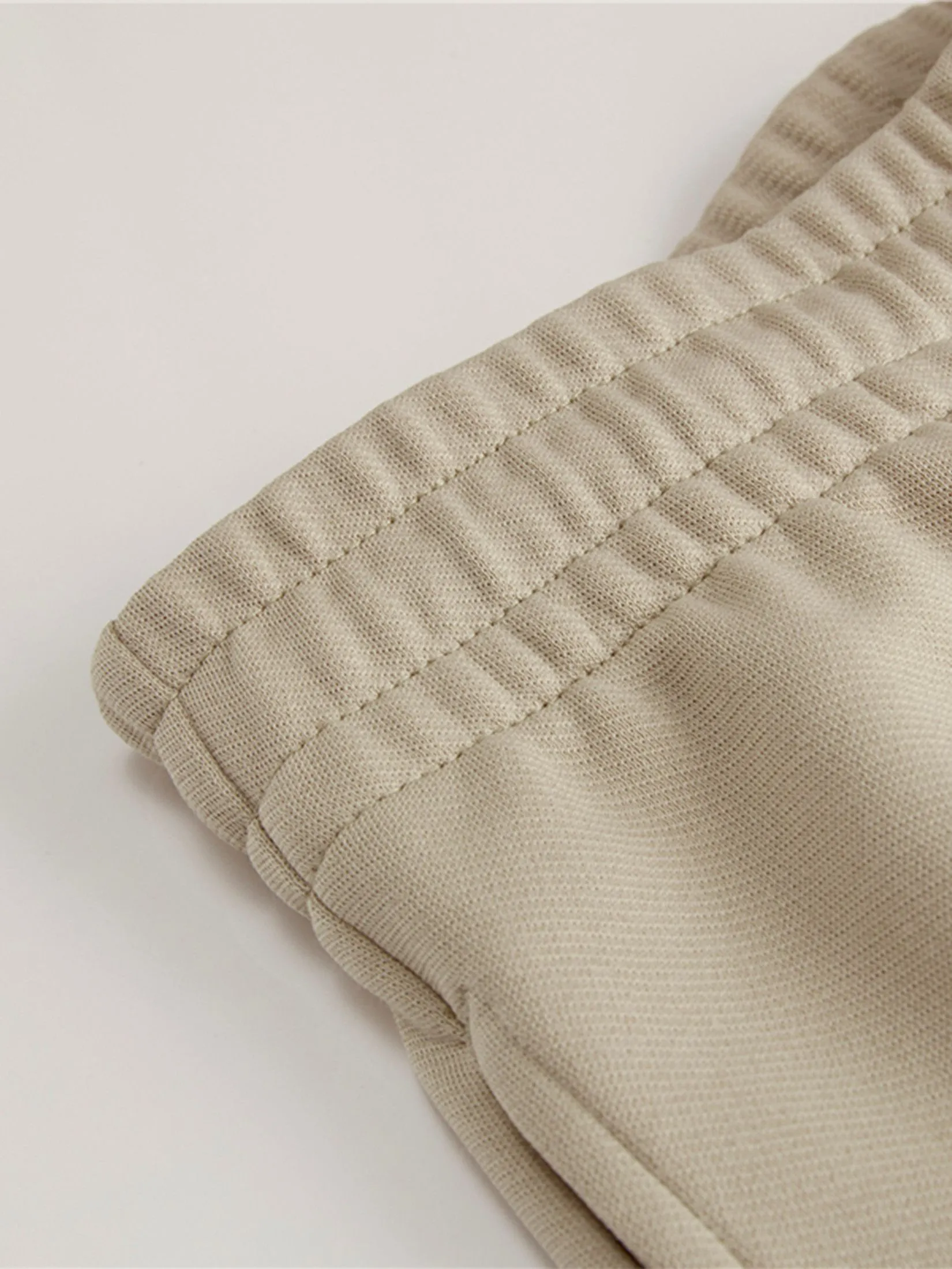 GIORDANO Men's Drawstring elastic waist shorts (Online Exclusive) Khaki