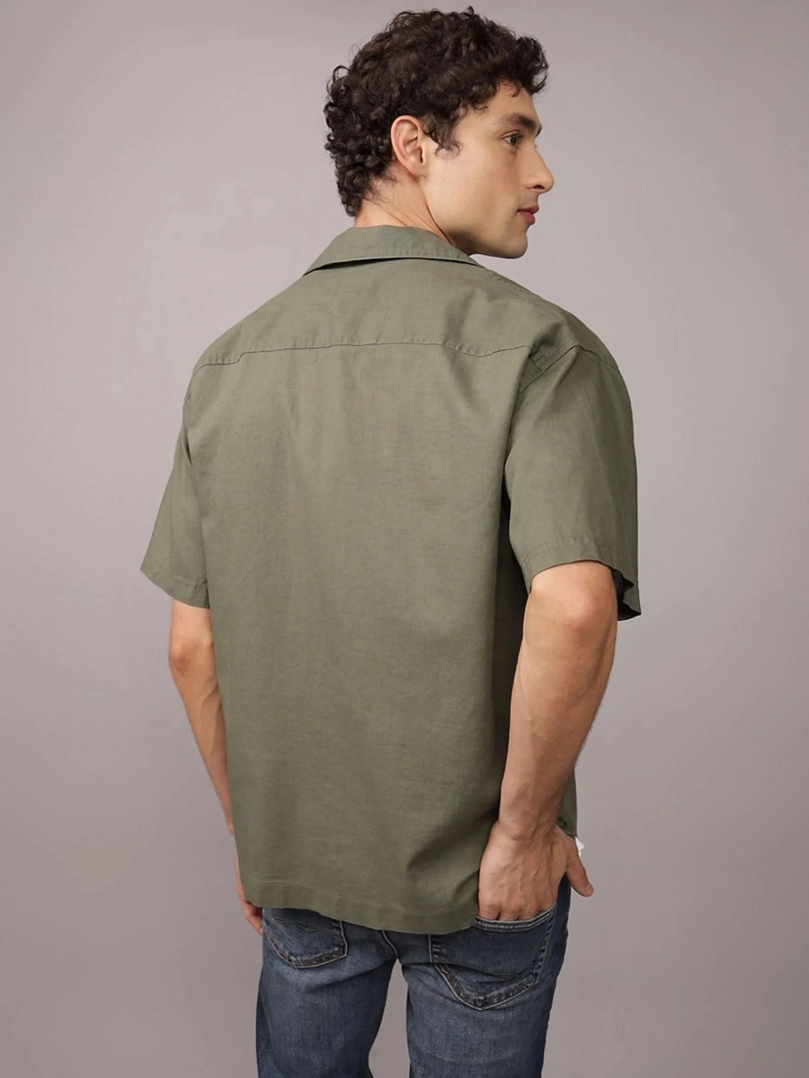 AMERICAN EAGLE MEN OLIVE TINT SS OVERSIZED CAMP COLLAR CURTIS LINEN SHIRT 309 OLIVE