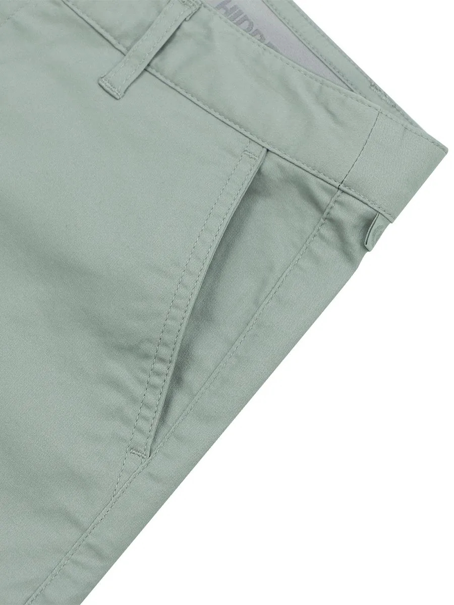 GIORDANO Women's Twill Mid-Rise Slim Fit Pocket Shorts (180 Elastic Waistband) Jadeite Green