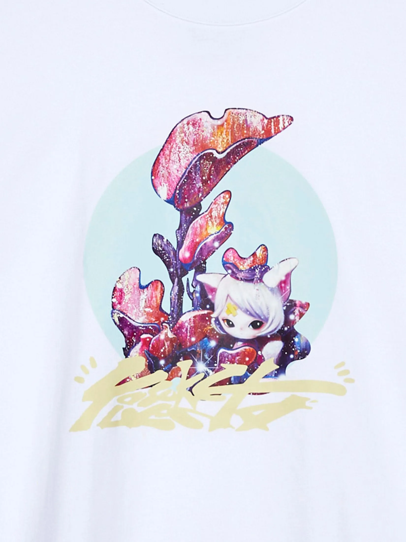 CENTRAL EDITION Unisex T-Shirt Lily White