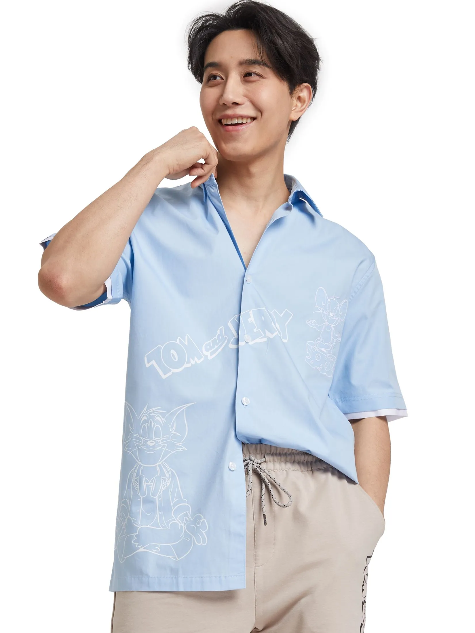 PACIFIC UNION Men Shirt Short Sleeve Oversize Tom and Jerry Light Blue