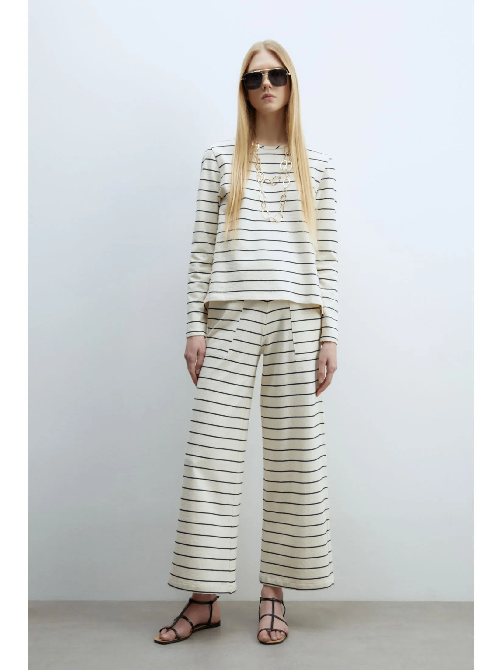 SFERA Women Trousers