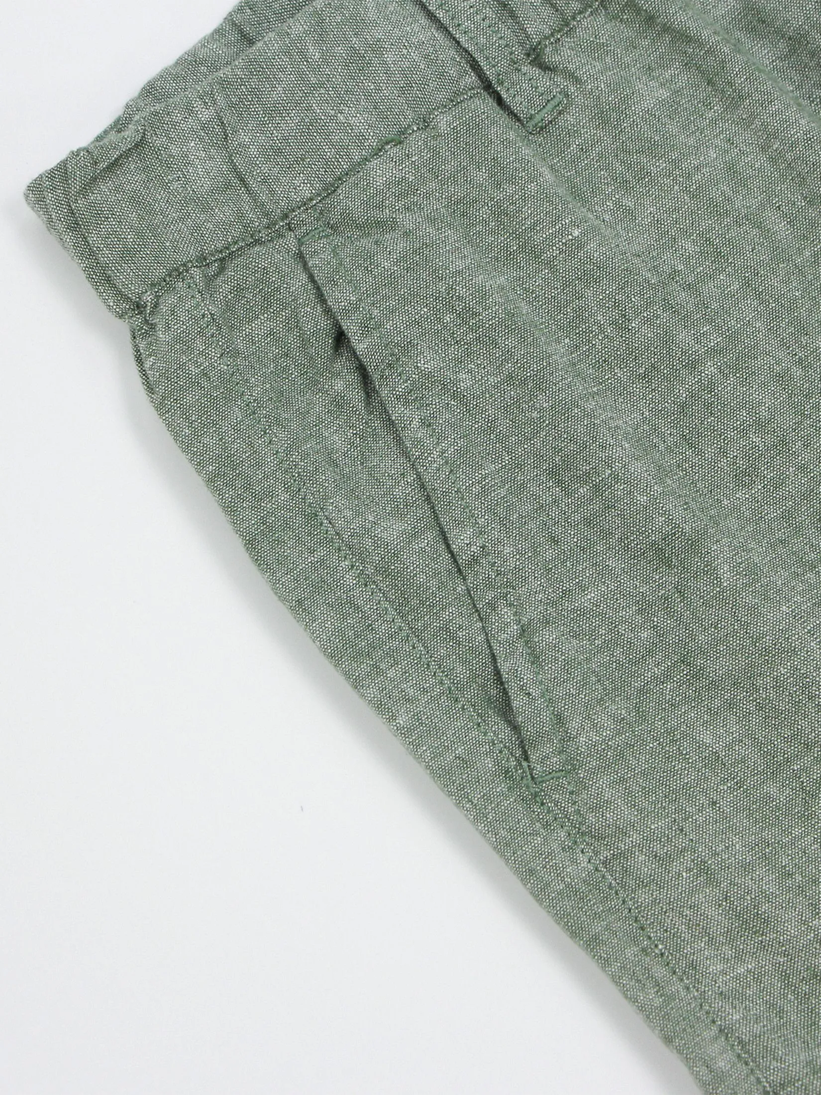 GIORDANO Men's Slim Linen Bermuda Shorts Dark green x White