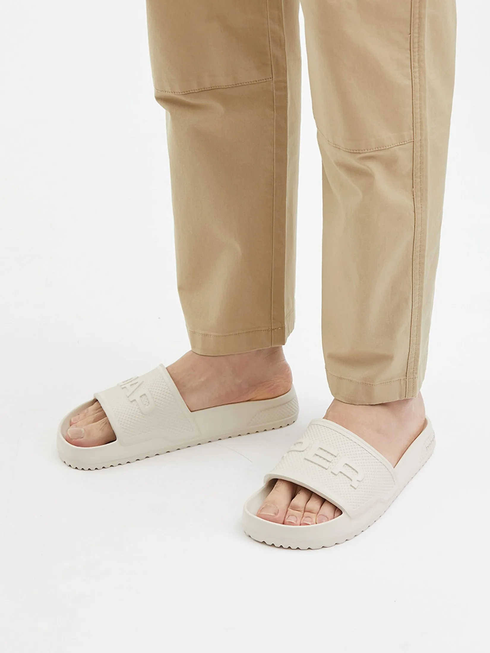 DAPPER DAPPER Iconic Comfort Pool Slide Sandals Ivory