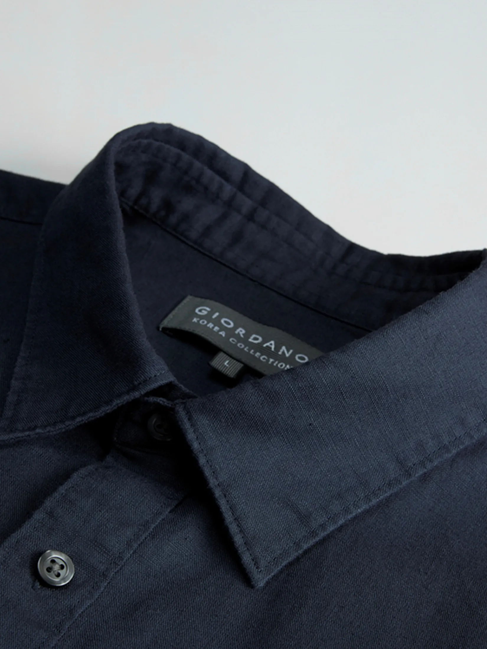 GIORDANO Men s Online Exclusive Regular Poplin Linen Shirt (Korea) Dark Blue