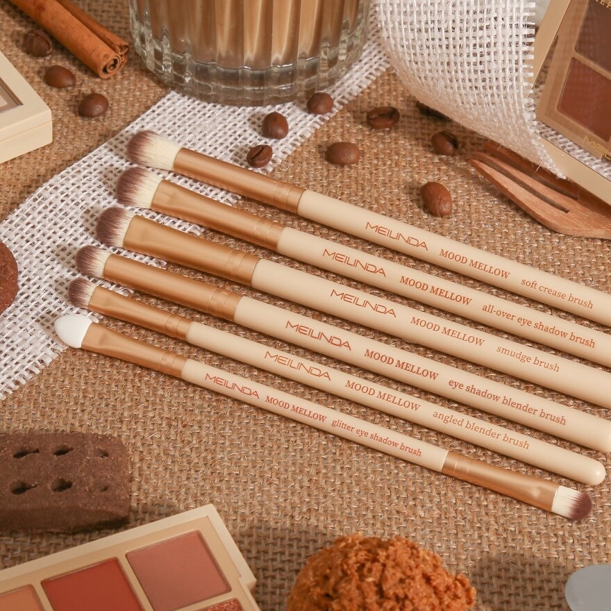 Meilinda Mood Mellow Eyeshadow Brush 02 1pcs.