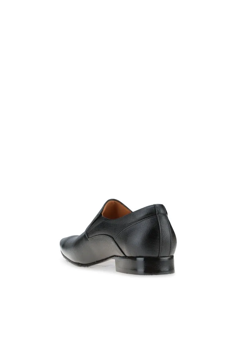 LUIGI BATANI Black Saffiano Pointed Formal Slip Ons