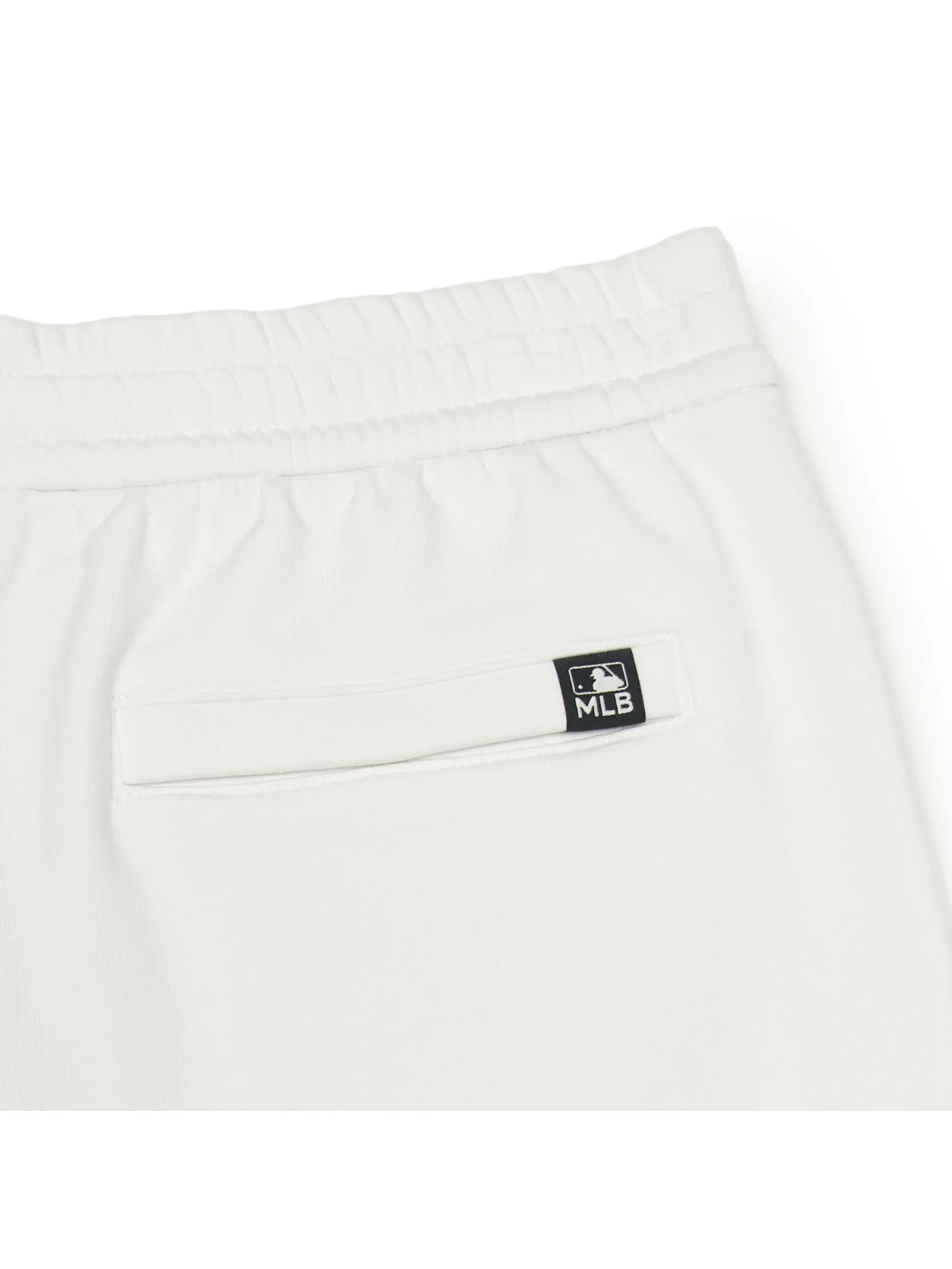 MLB Unisex Basic Small Logo Summer 7  Shorts Model 3ASPB1153 50IVS Ivory