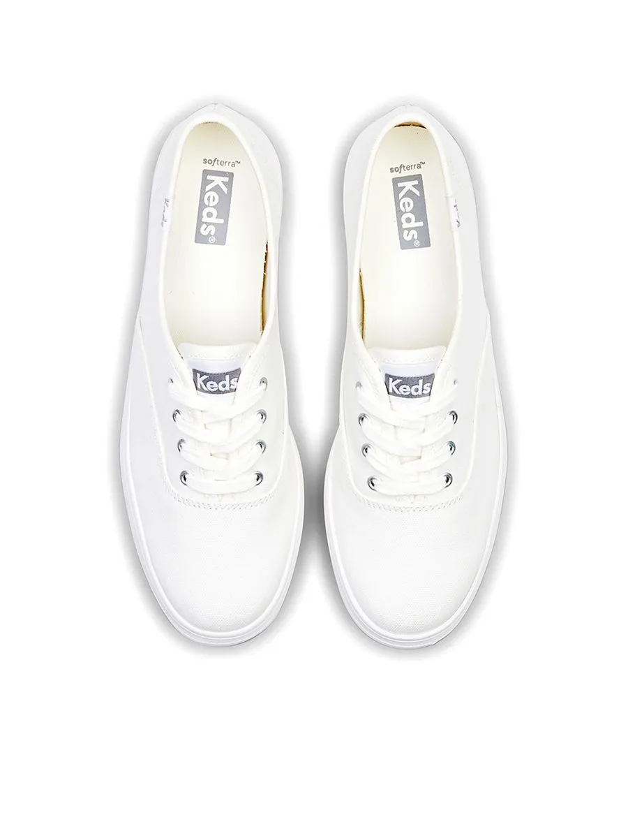 KEDS Women The Platform Lug Canvas Off White