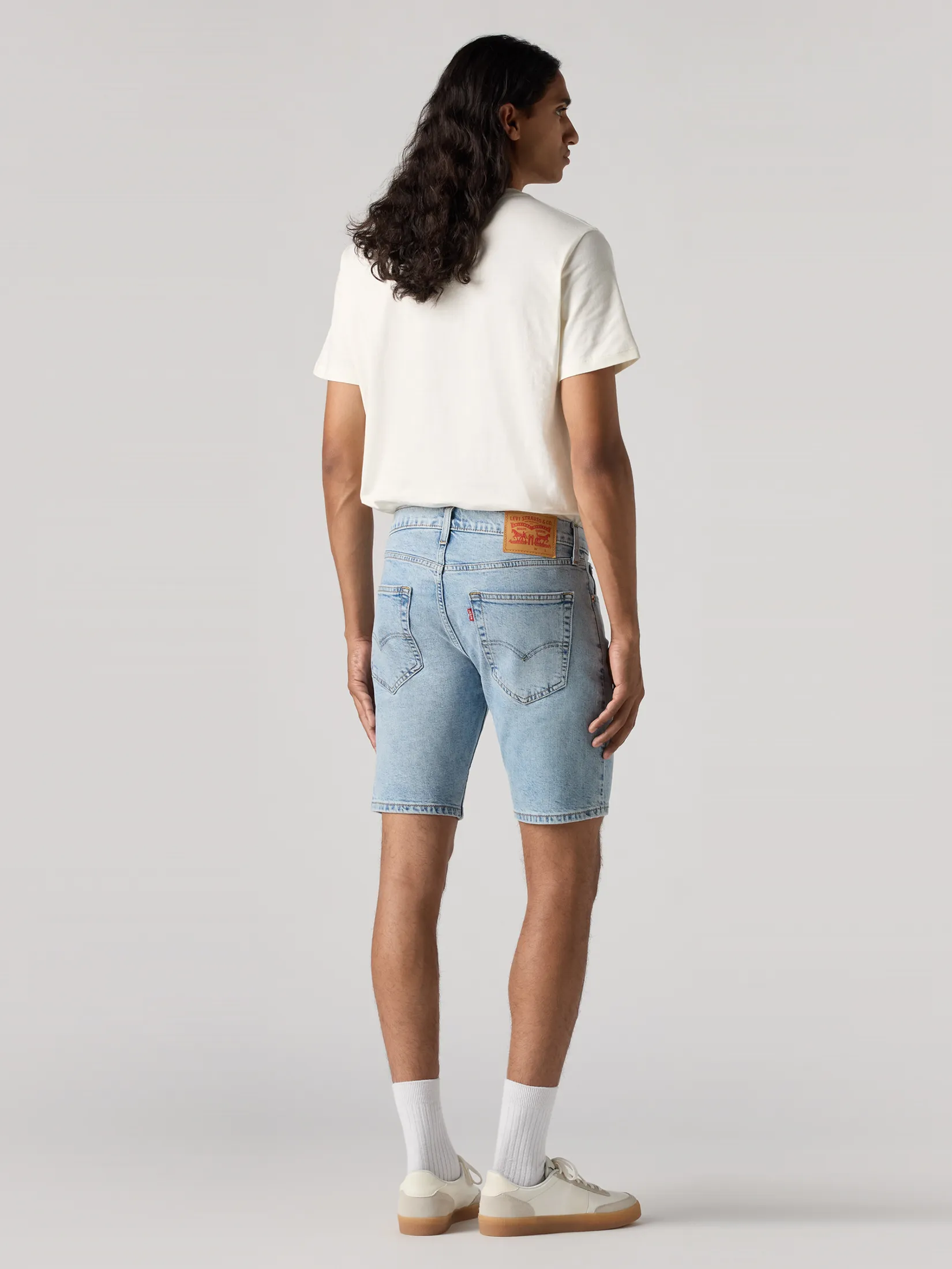 LEVI'S Men s 412 Slim Shorts Light Blue