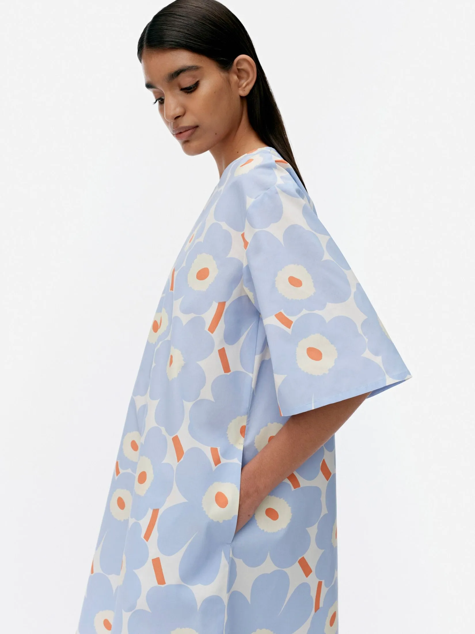 MARIMEKKO LIGHT BLUE WOMAN VOHVELI UNIKKO