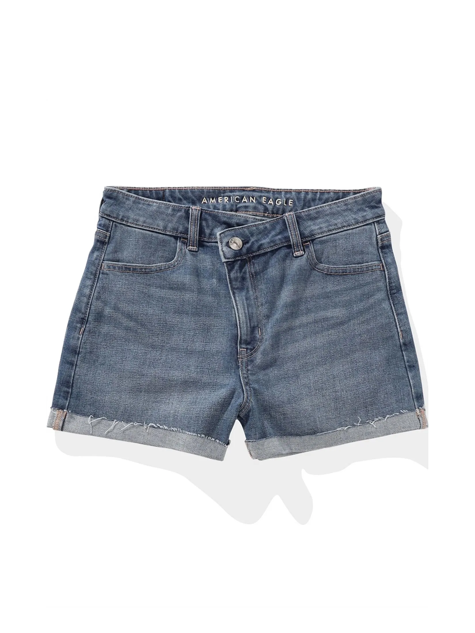 AMERICAN EAGLE WOMEN MOM SHORT-INT-VPP 936 MEDIUM WASH