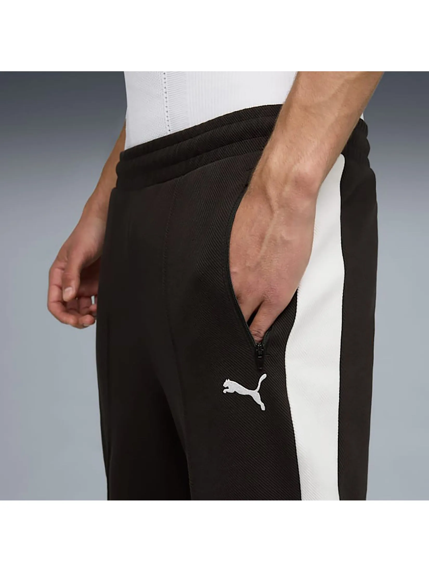 PUMA Unisex Track Pants T7 Relaxed Jacquard