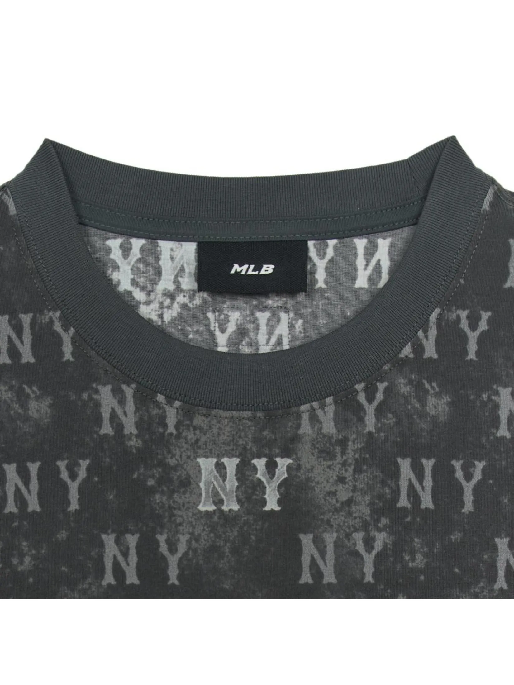 MLB Unisex Vintage Monogram All-Over Printed Over Fit T-Shirts Model 3ATSM0954 50CGS Charcoal Grey