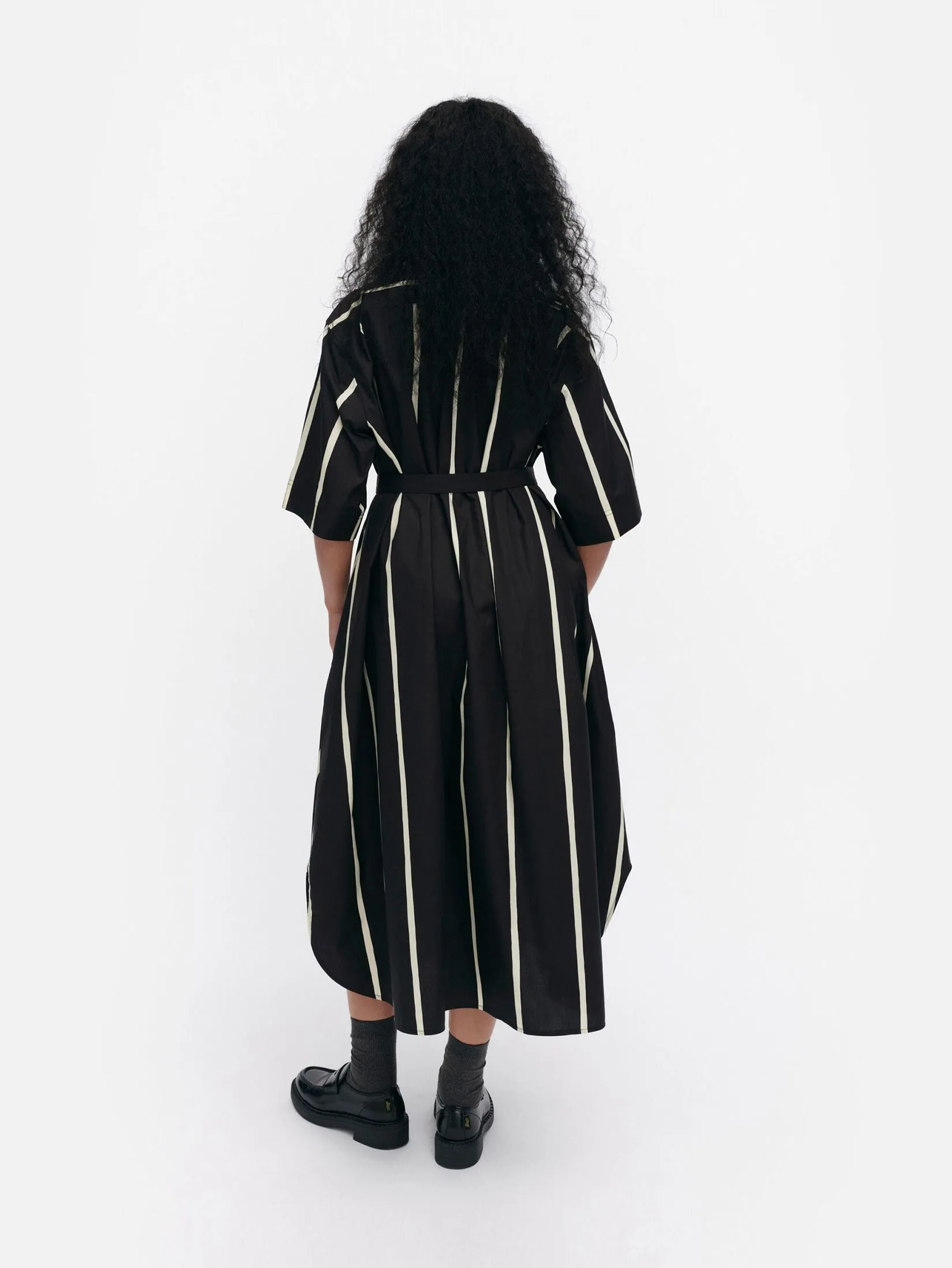 MARIMEKKO BLACK WOMAN PAPERI PUHVELI DRESS DRESS